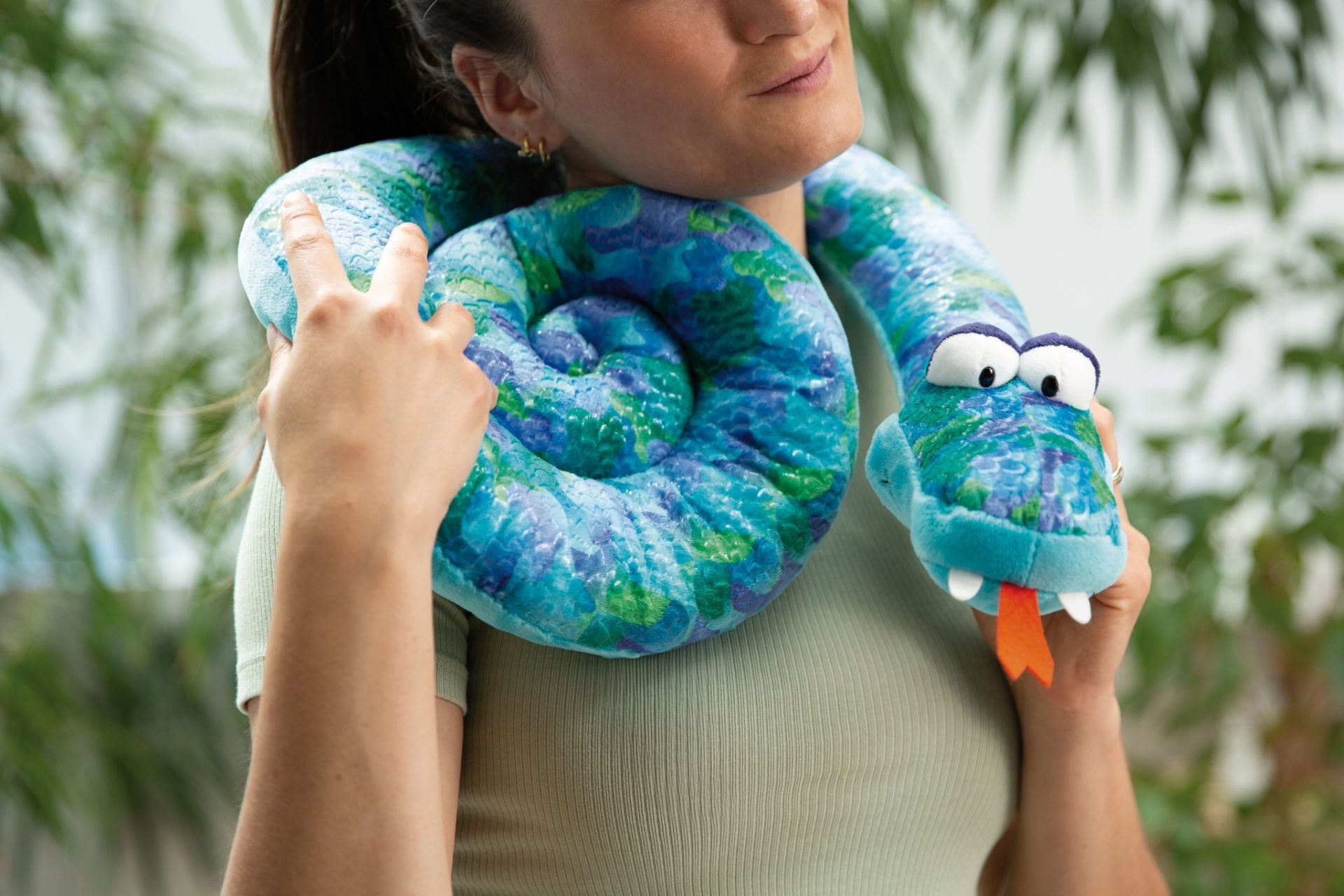 Nici Kuscheltier Kissen Schlange Zsa Zsa blau/grün rund 30 cm Plüschschlange Tierkissen