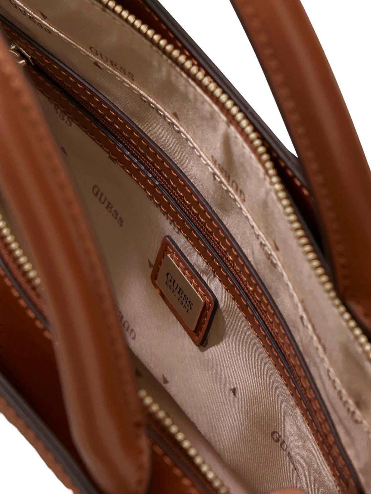 Guess Handtasche Girlfriend Satchel