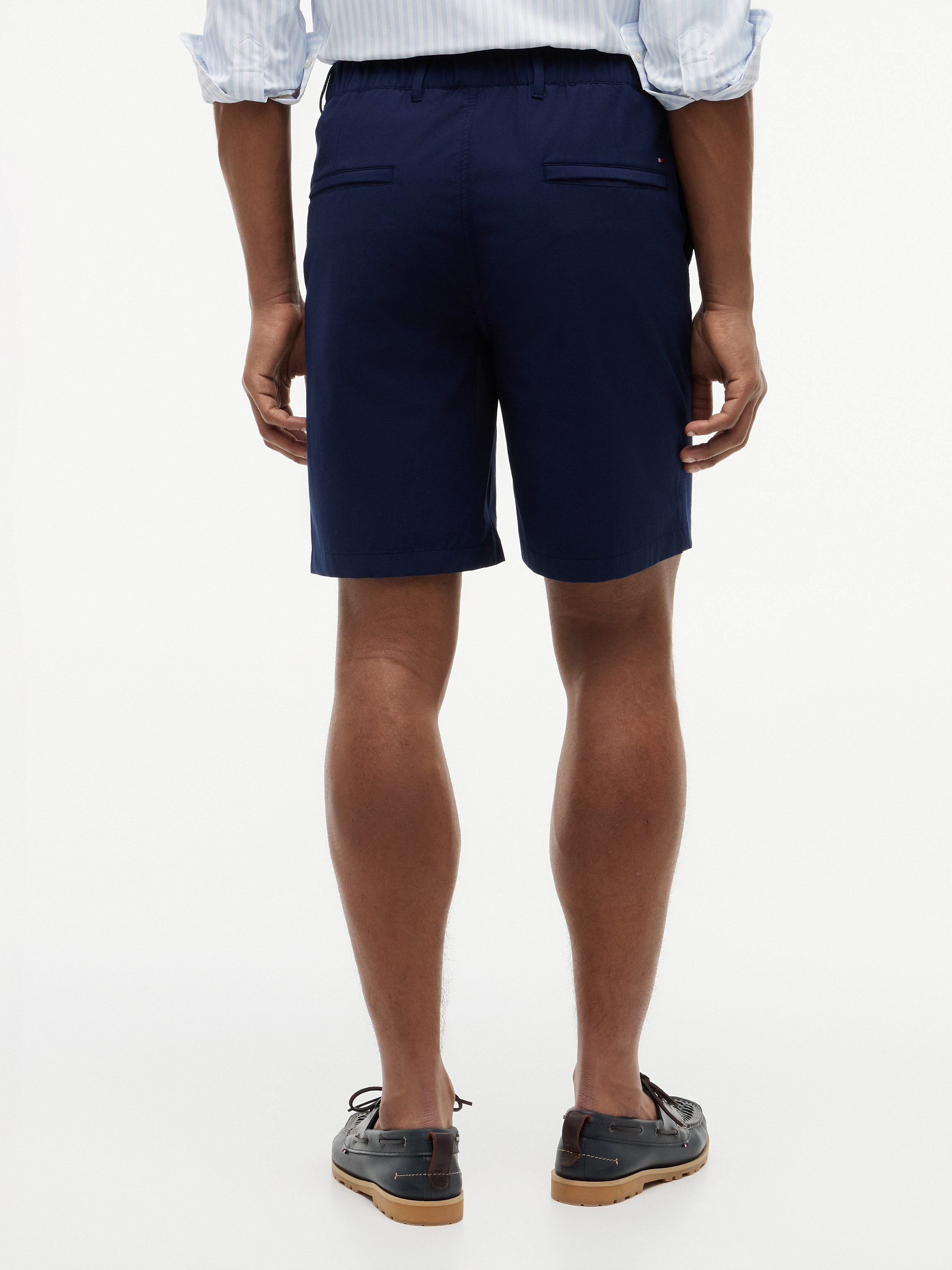 Tommy Hilfiger Chinoshorts DOVER mit Flag-Stickerei