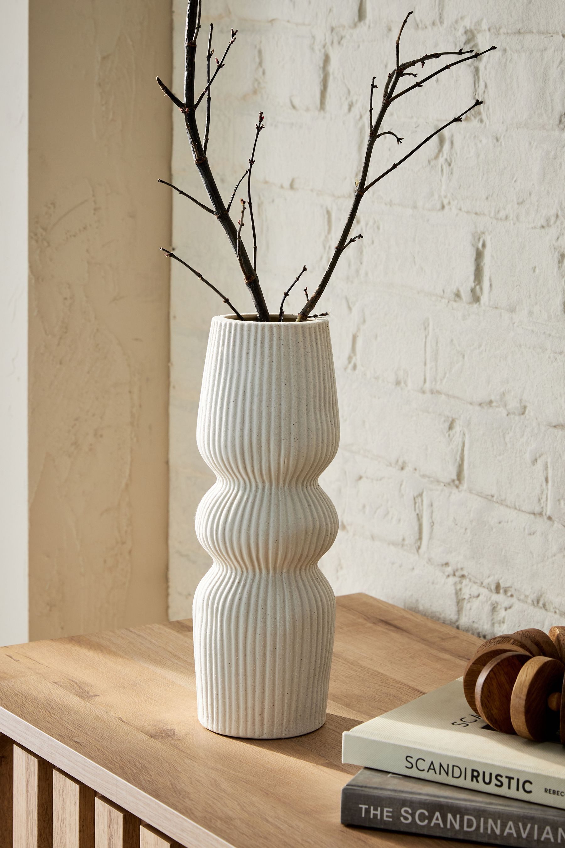 Next Dekovase Mittelgroße, organisch strukturierte Vase günstig online kaufen