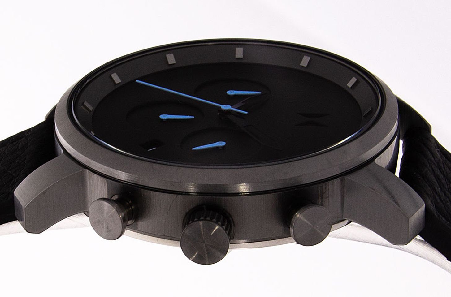 MVMT Chronograph MVMT Herrenuhr Chrono MC02-GUBL