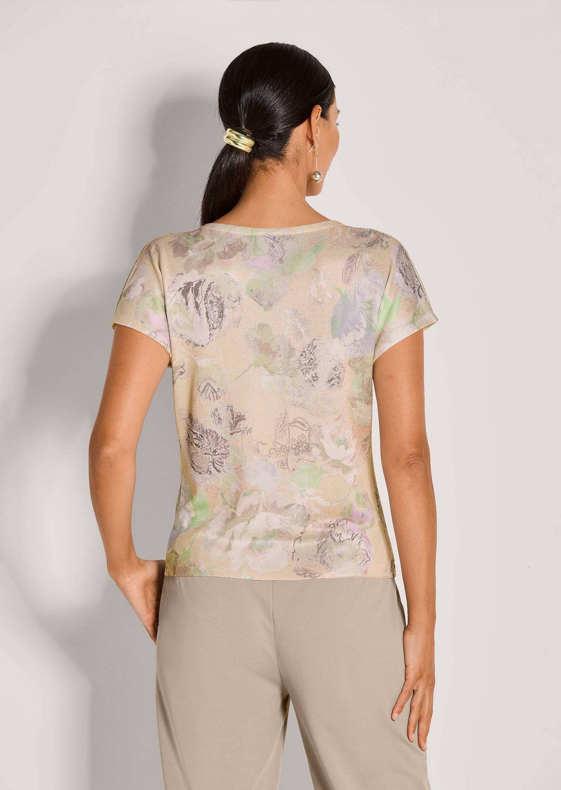 MADELEINE Strickpullover Elegantes Viskoseshirt mit Wasserfallkragen Leichtes Strickoberteil in floralem Design, ohne Ärmel