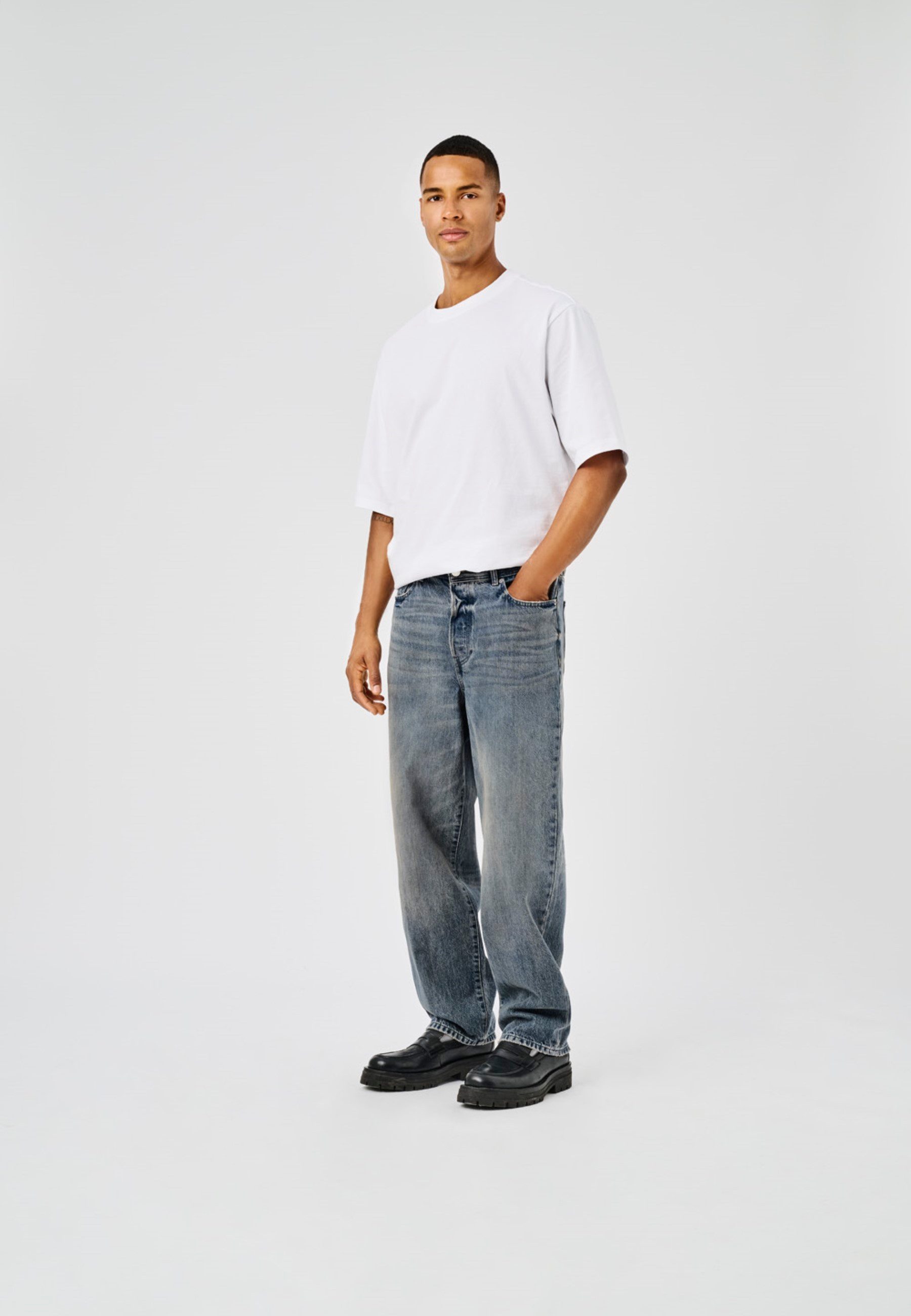 ONLY & SONS Loose-fit-Jeans ONSFADE LOOSE WB 6778 A14 DNM NOOS
