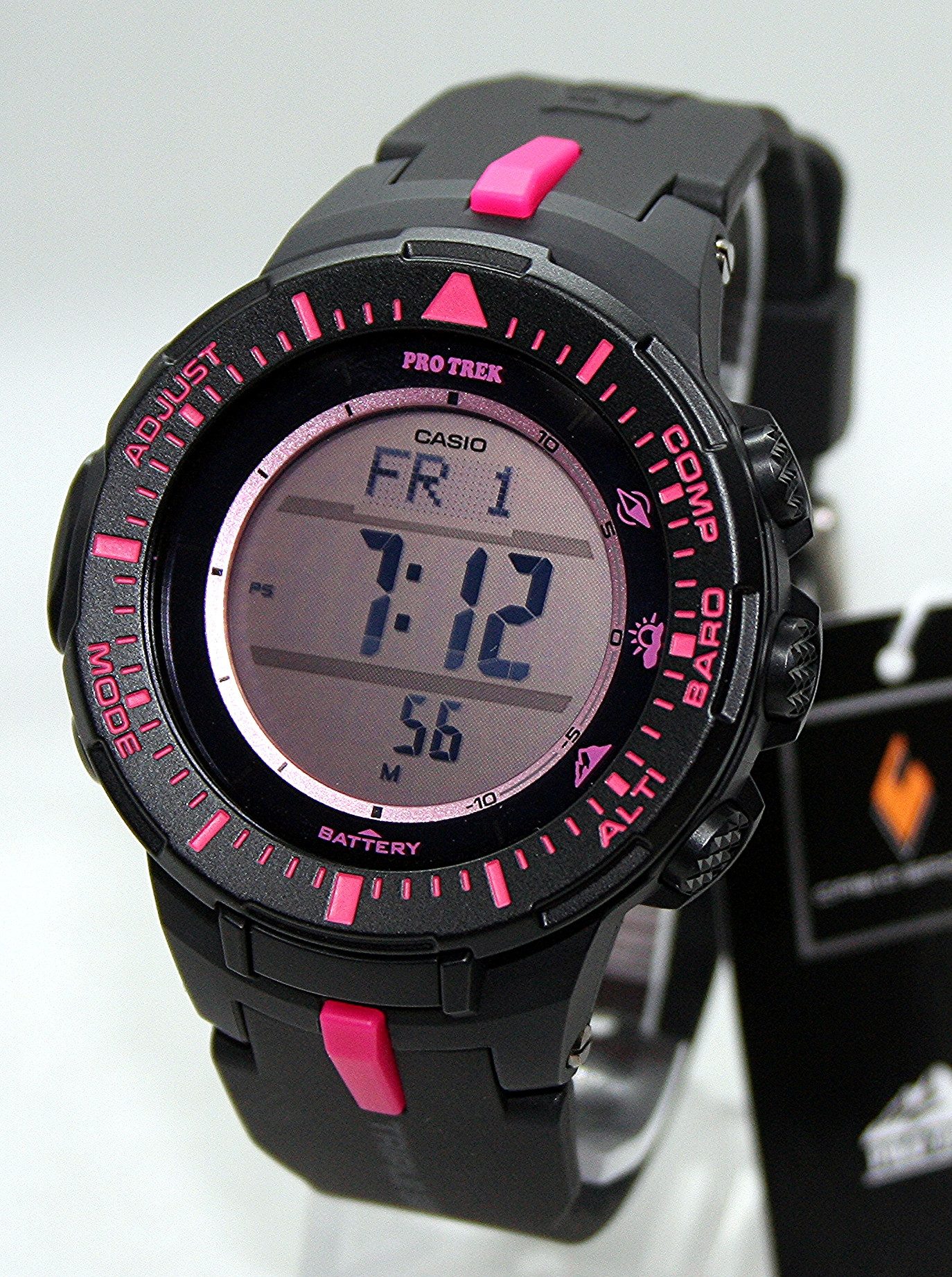CASIO PRO TREK Digitaluhr Casio Pro Trek PRG-300-1A4ER, (1-tlg)