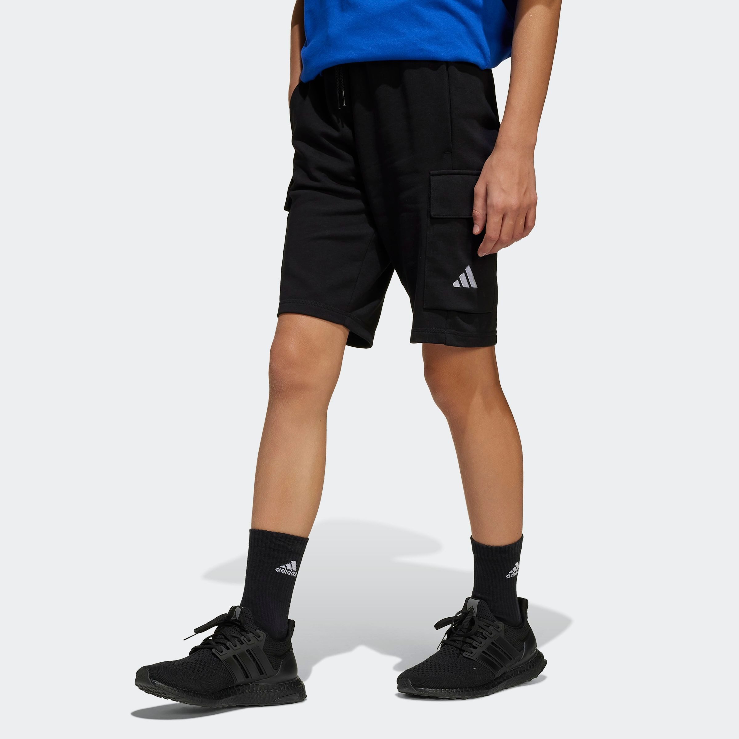 adidas Sportswear Shorts ESSENTIALS KIDS für Kinder, mit Gummizug, aus Baumwolle, normal-weite Passform