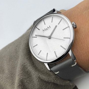 M&M Quarzuhr Armbanduhr Lederarmband New Classic, (1-tlg), Analoguhr rund mit Lederarmband, Designer Uhr, deutsche Manufaktur, inkl. edles Etui
