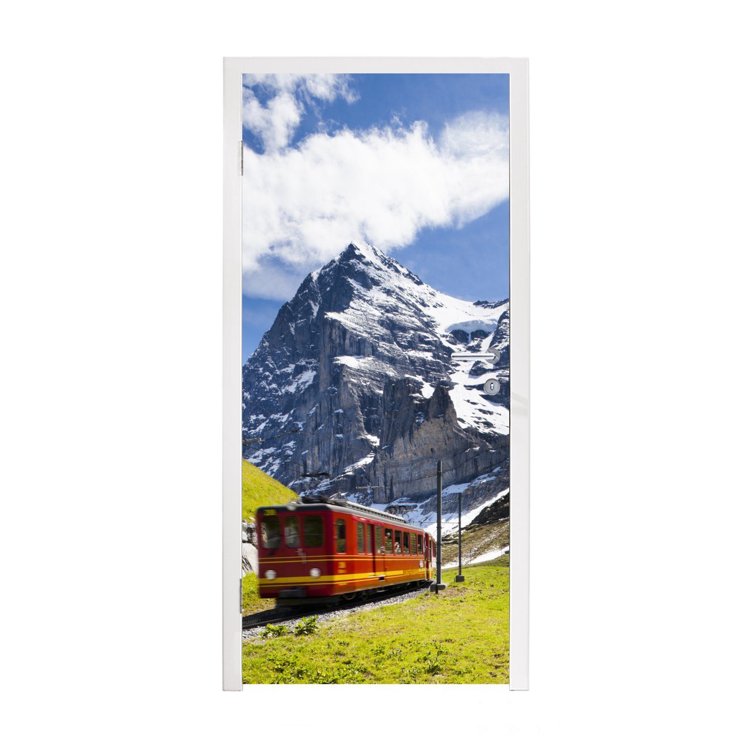 MuchoWow Türtapete Ein roter Zug mit Bergen im Hintergrund, Matt, bedruckt, (1 St), Fototapete für Tür, Türaufkleber, 75x205 cm