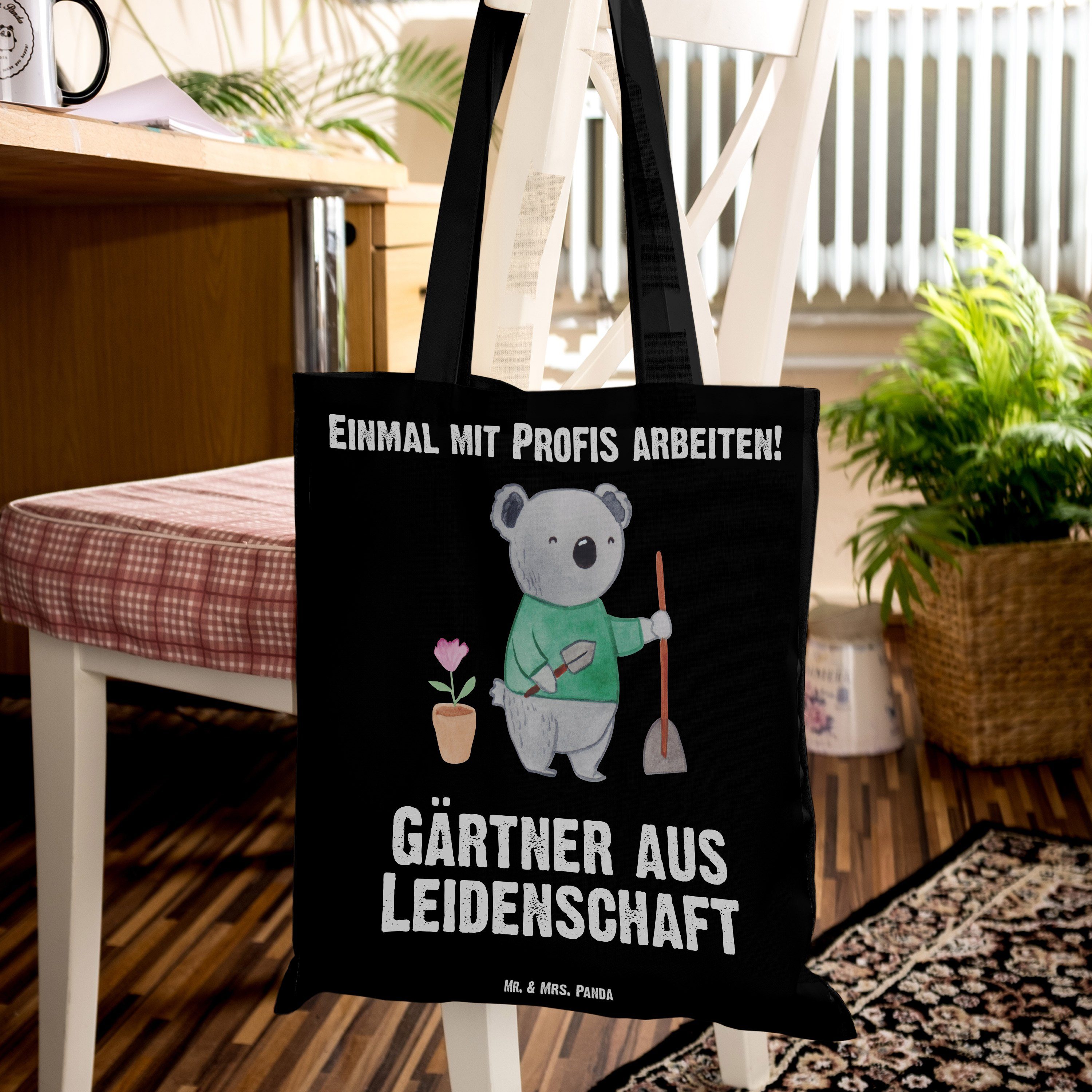 Mrs. Schwarz Mr. Gärtner Panda Leidenschaft - - Geschenk, Einkaufst & Stoffbeutel, (1-tlg) Tragetasche aus