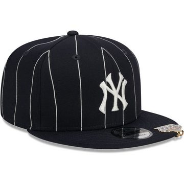 New Era Snapback Cap 9Fifty PINSTRIPE New York Yankees