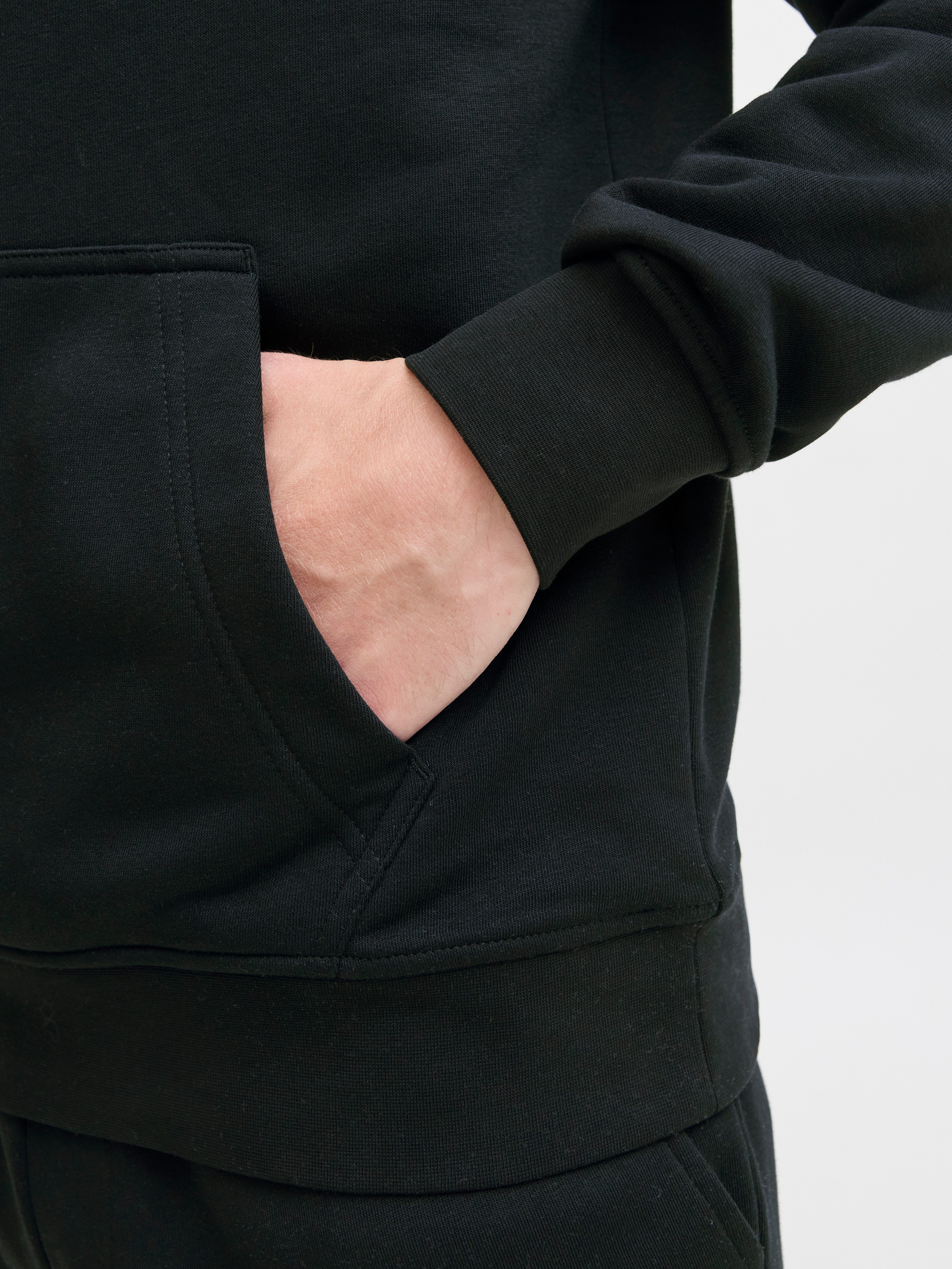 Jack & Jones PlusSize Kapuzensweatshirt JJESOHO SWEAT HOOD NOOS PLS mit Logobranding – Bild 4 von 5