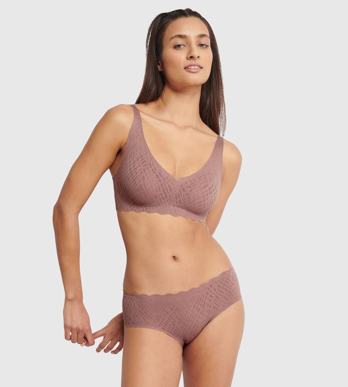 sloggi Slip Zero Feel Bliss Hipster (Set) saumlosen Abschlüsse, Wellenkante, Muster, transparent im 2er Pack – Bild 2 von 5