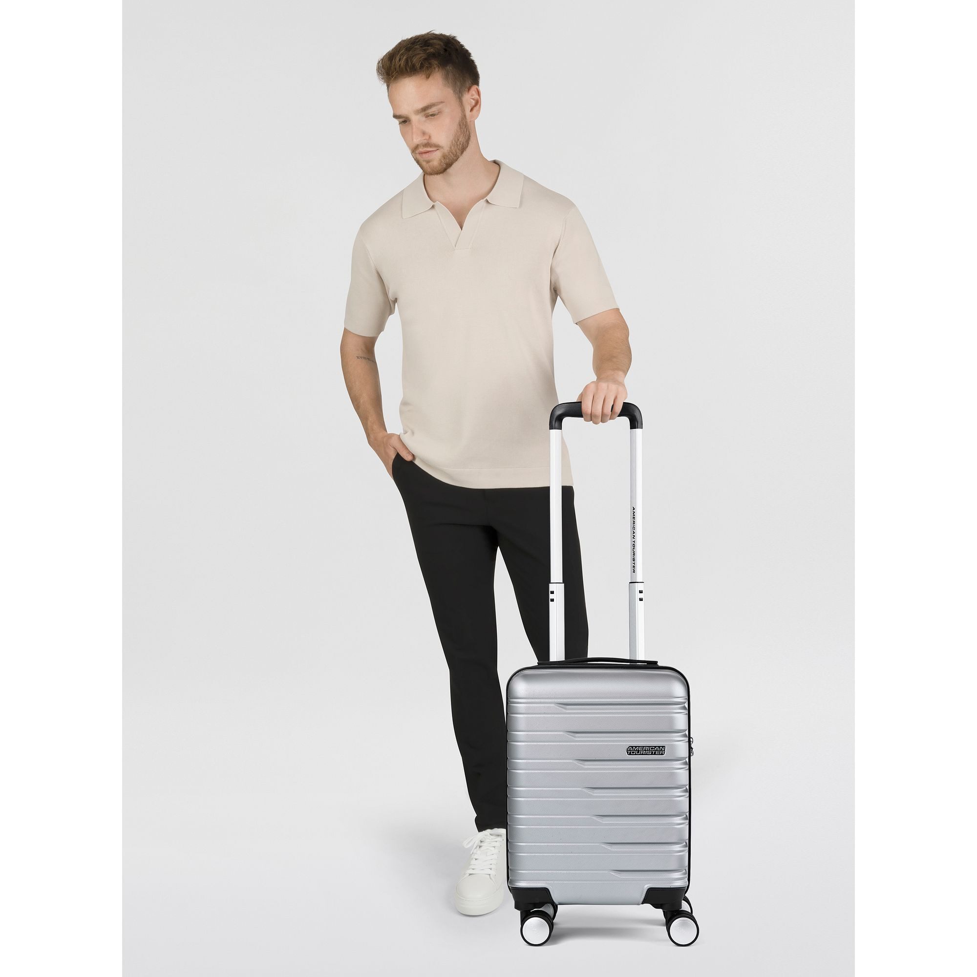 American Tourister® Handgepäck-Trolley Flashline, 4 Rollen, ABS
