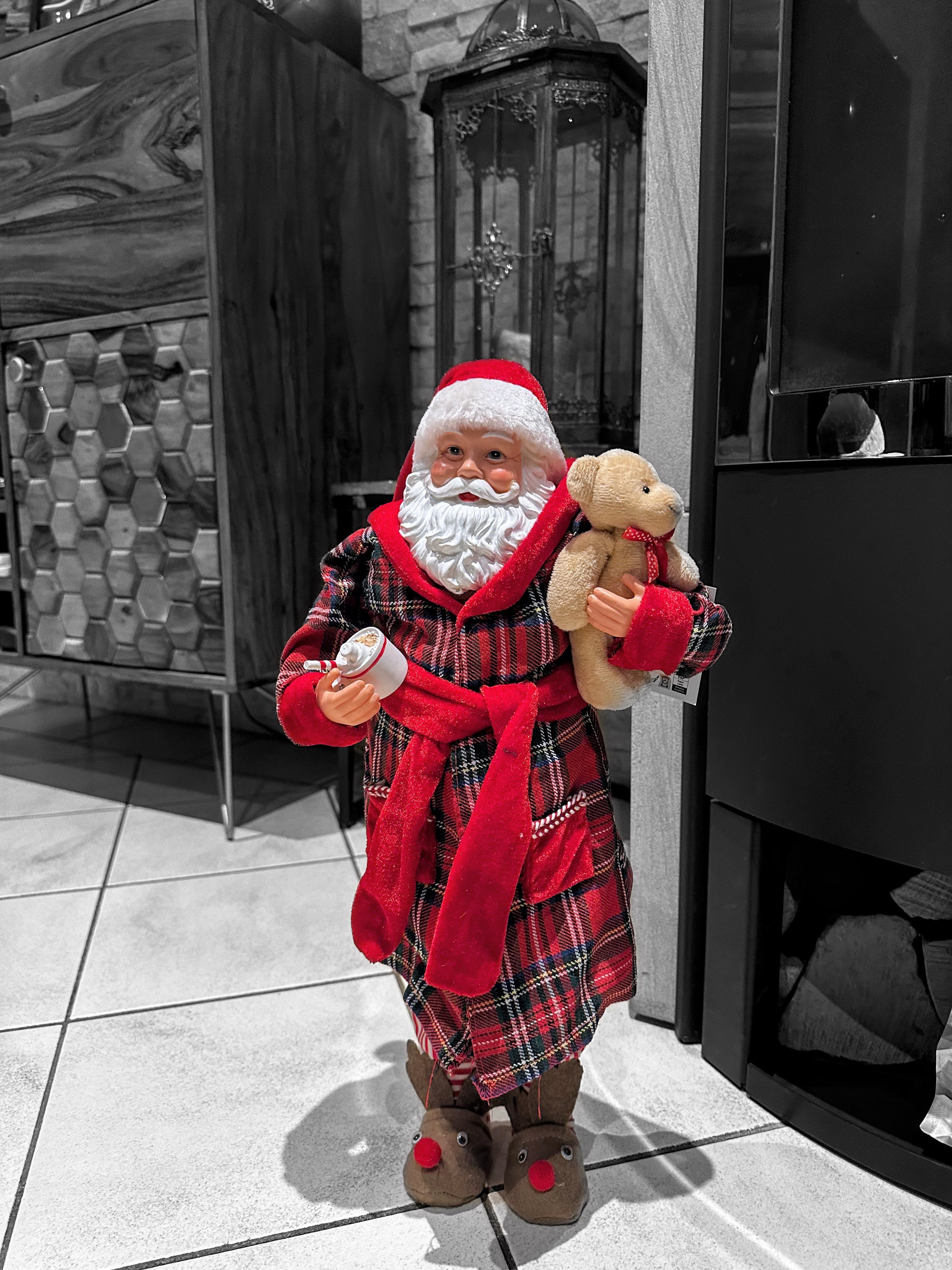 Clayre & Eef Weihnachtsmann Clayre & Eef Dekofigur Weihnachtsmann mit Teddy günstig online kaufen