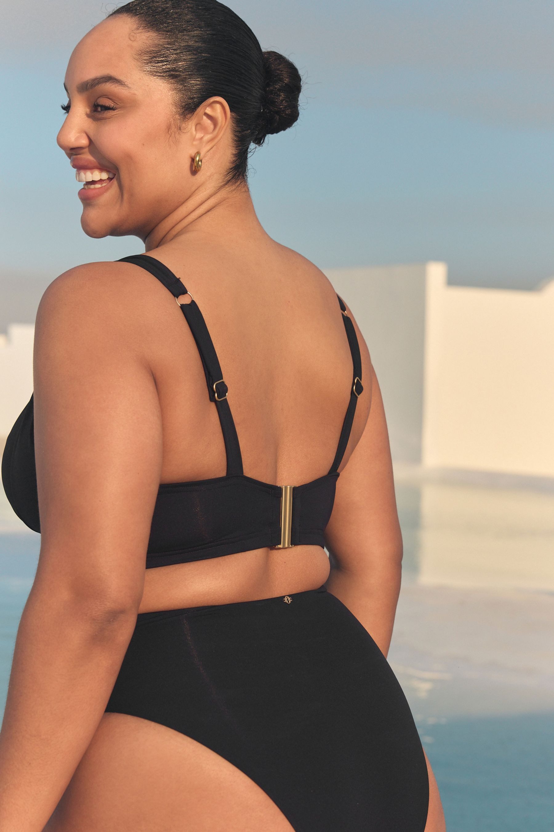 Next Triangel-Bikini-Top Bikinioberteil mit Bügel, F-K (1-St) günstig online kaufen