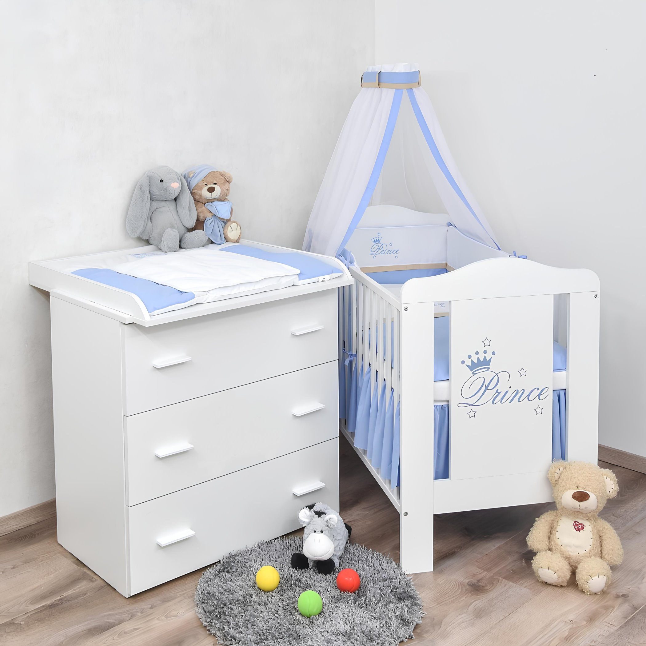 Baby-Delux Babyzimmer-Komplettset Babyzimmer Prince, (13-tlg), Babybett Wickelkommode Bettwäsche Set Komplettzimmer