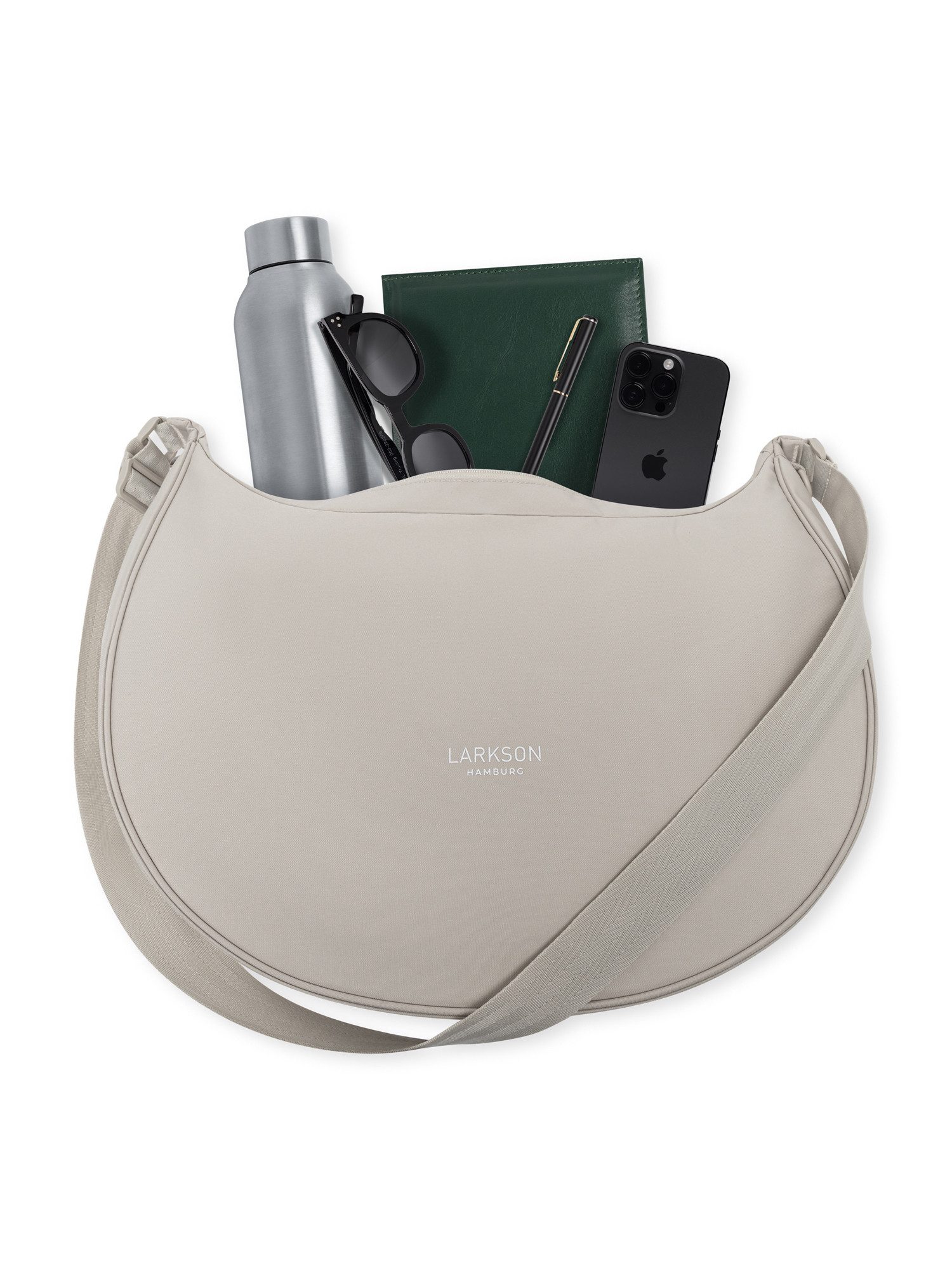 LARKSON Umhängetasche Solveig XL Half Moon Bag aus recyceltem Polyester, Gr günstig online kaufen