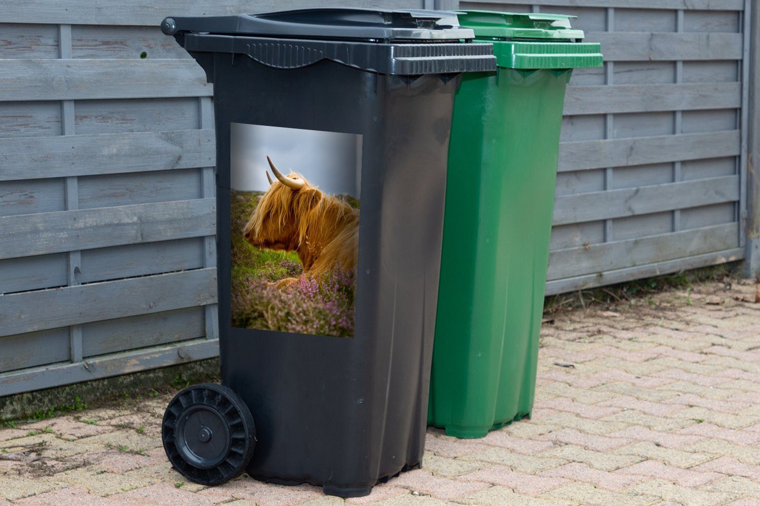 Abfalbehälter - Gras Container, Sticker, (1 Blumen St), Mülleimer-aufkleber, Wandsticker Mülltonne, - Scottish Highlander MuchoWow