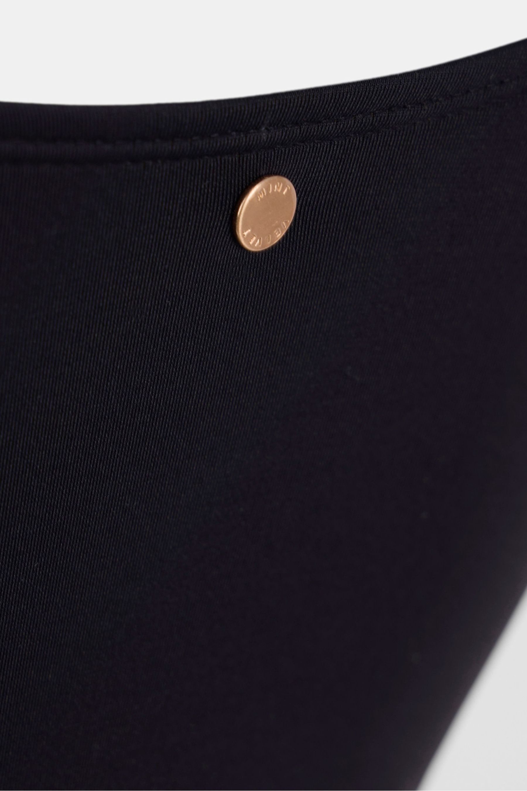 Mint Velvet Badeanzug Mint Velvet bauchformender Badeanzug mit Gürtel (1-St günstig online kaufen