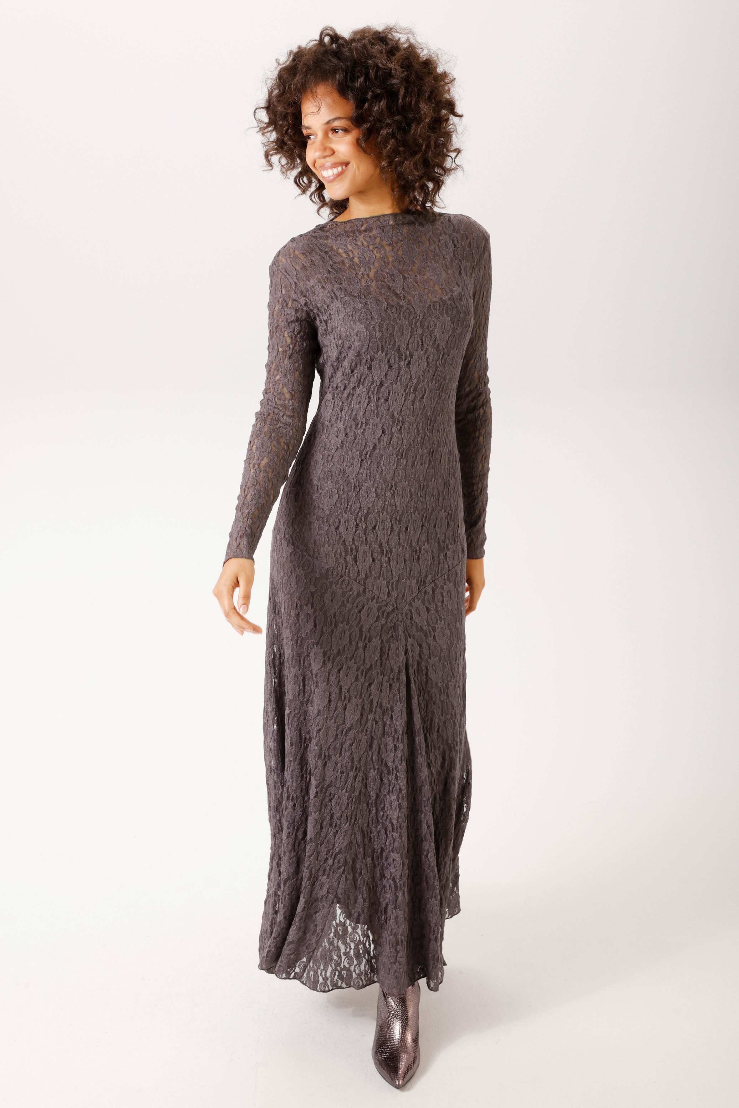 Aniston CASUAL Maxikleid aus zarter, elastischer Spitze - NEUE KOLLEKTION