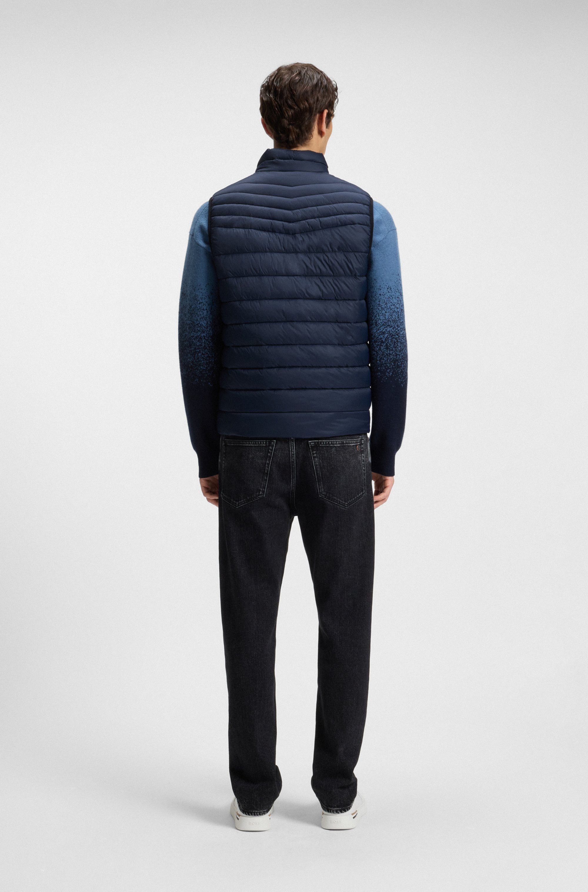 BOSS ORANGE Steppweste Odeno Stehkragen, slim fit, kurze Länge
