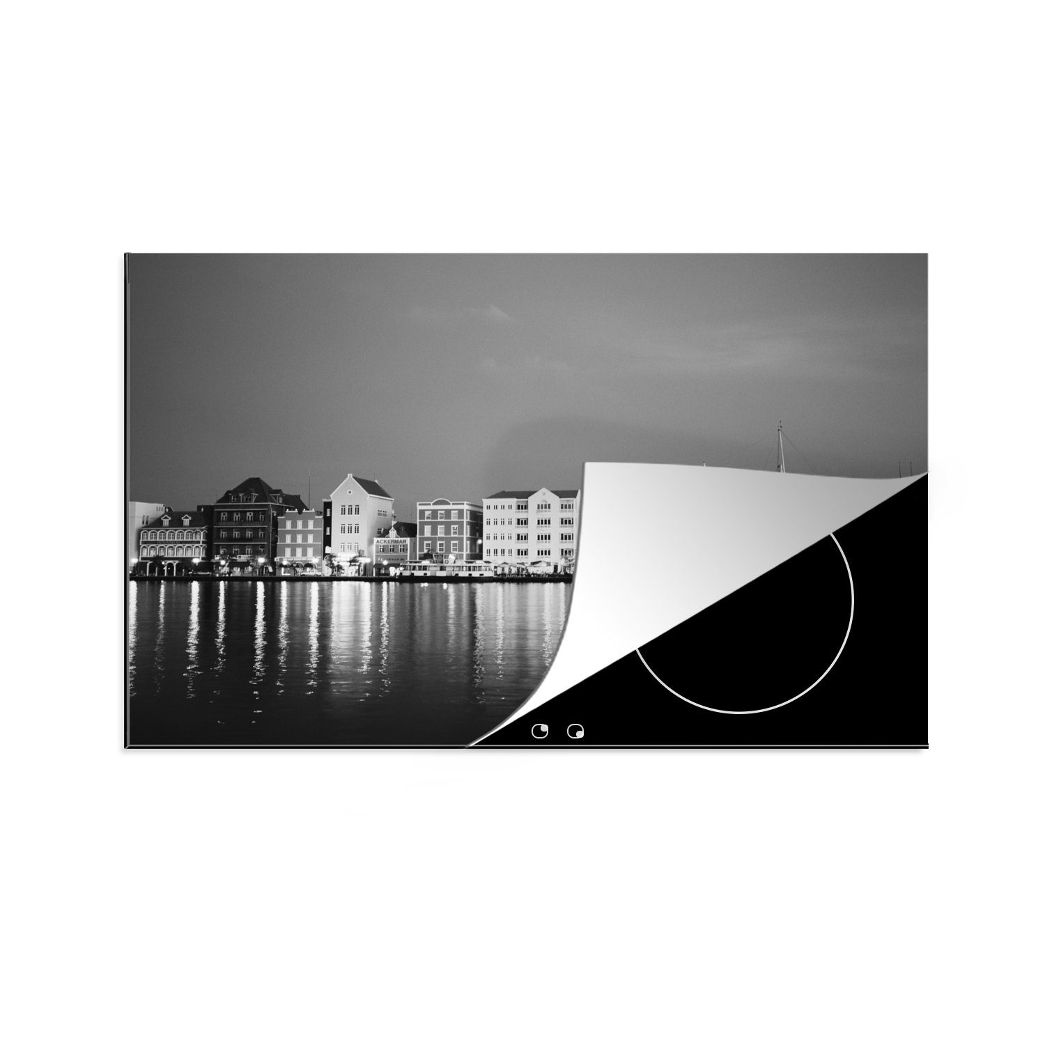MuchoWow Herdblende-/Abdeckplatte Curaçao - Willemstad - Schwarz - Weiß, Vinyl, (1 tlg), 81x52 cm, Induktionskochfeld Schutz für die küche, Ceranfeldabdeckung