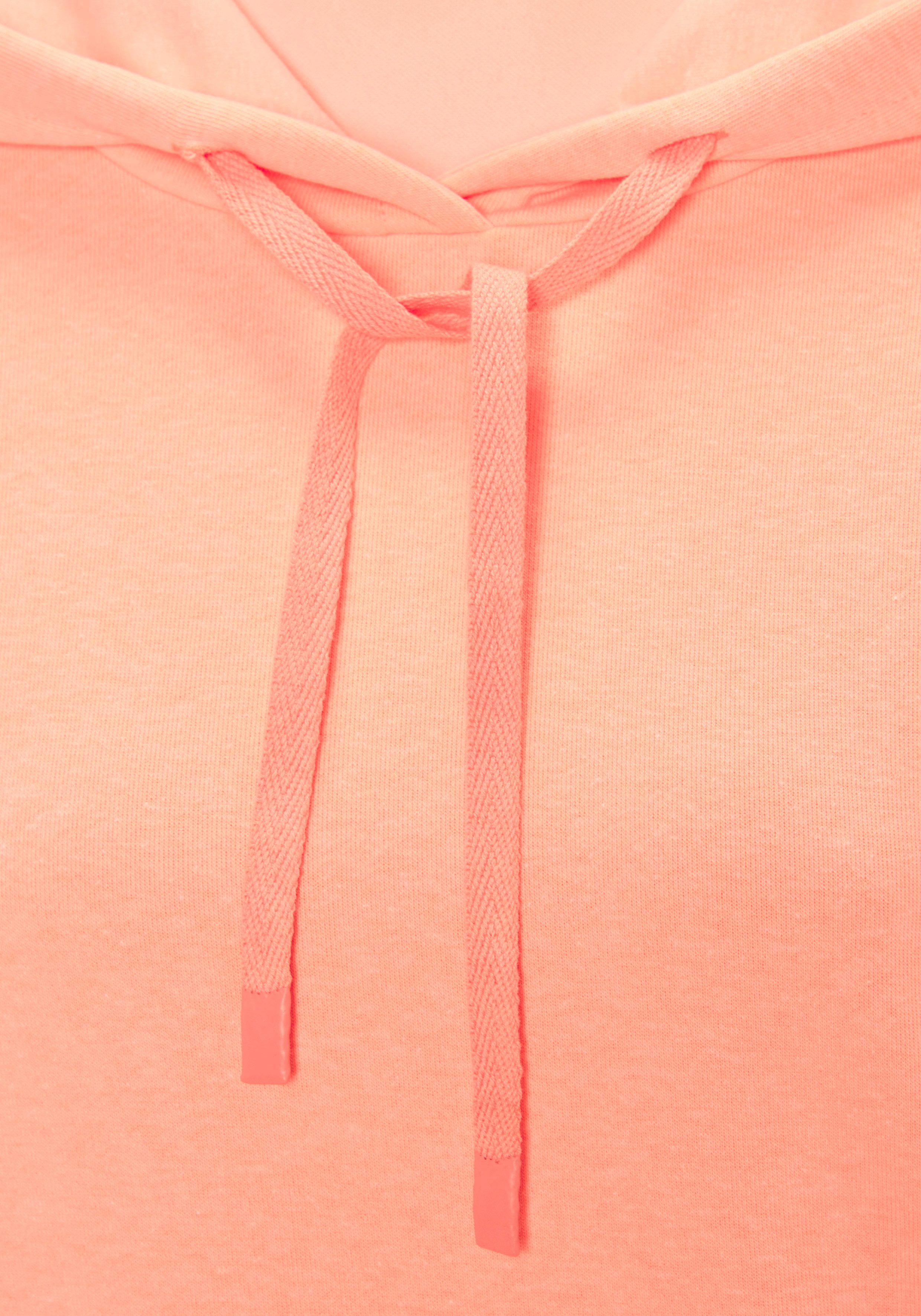 Bench. Kapuzenpullover im Oversized-Fit