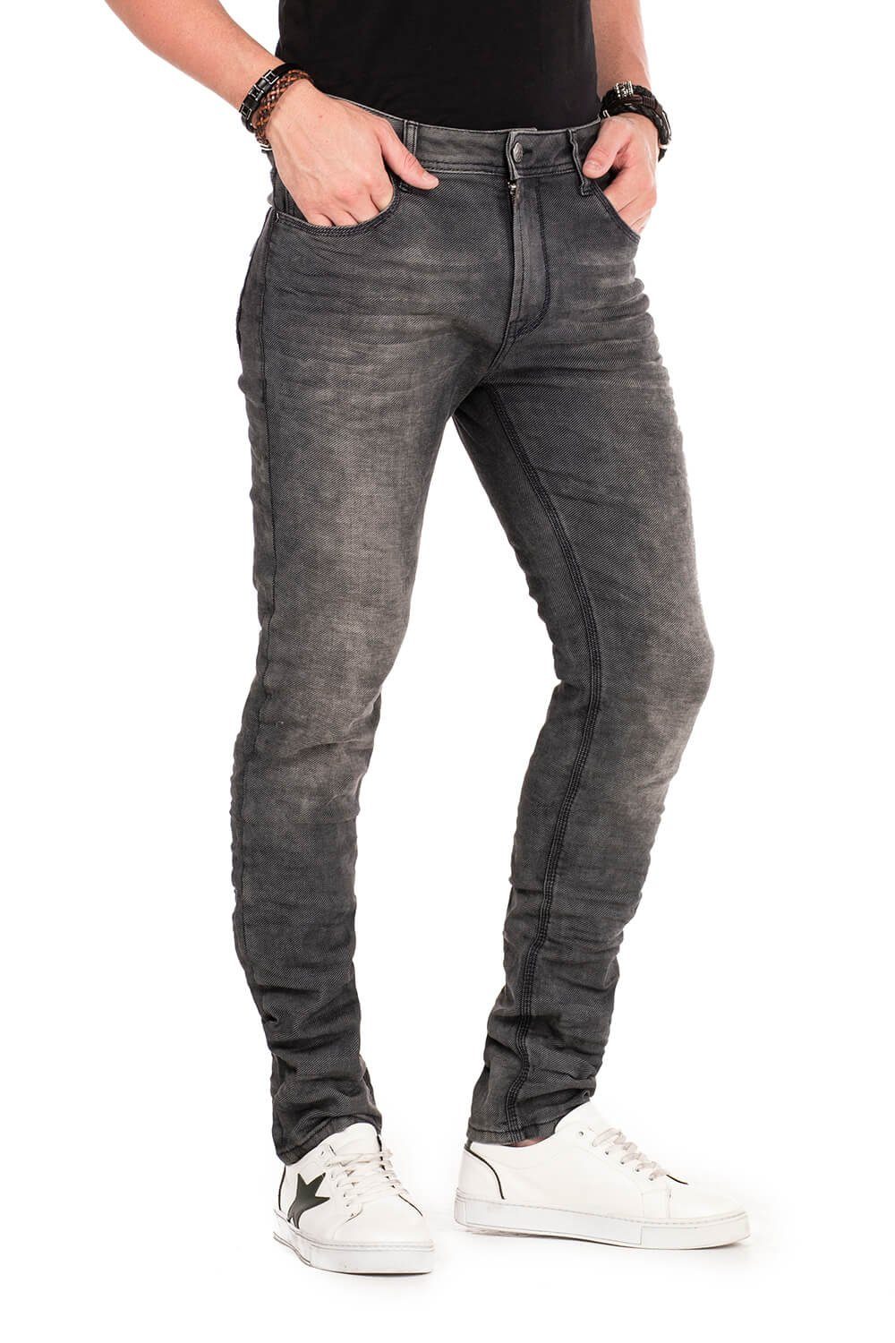 Cipo & Röhrenjeans im Schnitt Slim-Fit Baxx anthrazit