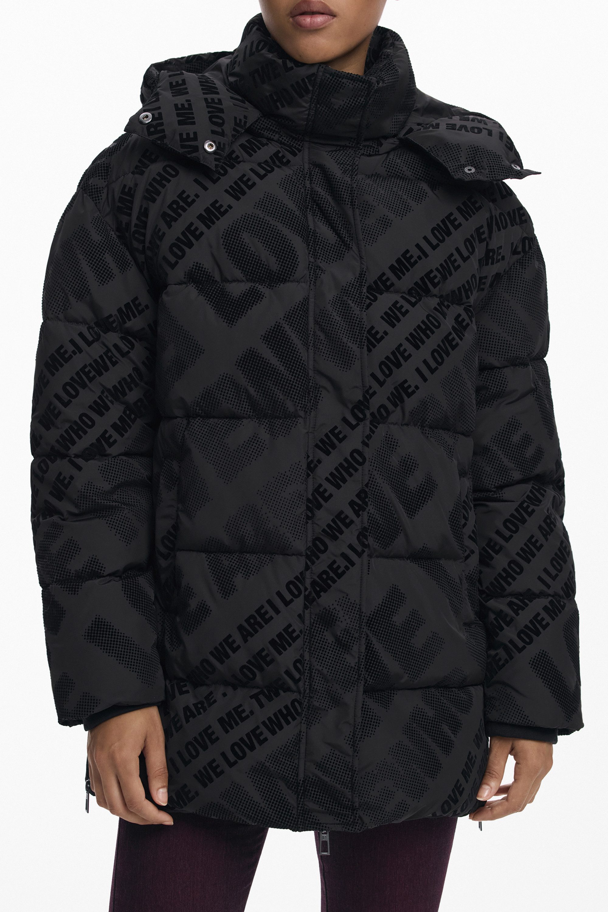Desigual Outdoorjacke Damenjacke Schwarz mit Abnehmbarer Kapuze und Kontrastdetails