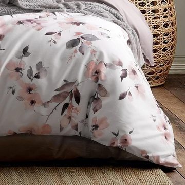 Bettwäsche Leeds, TRAUMSCHLAF, Mako Satin, 2 teilig, florales Design mit seidigem Glanz