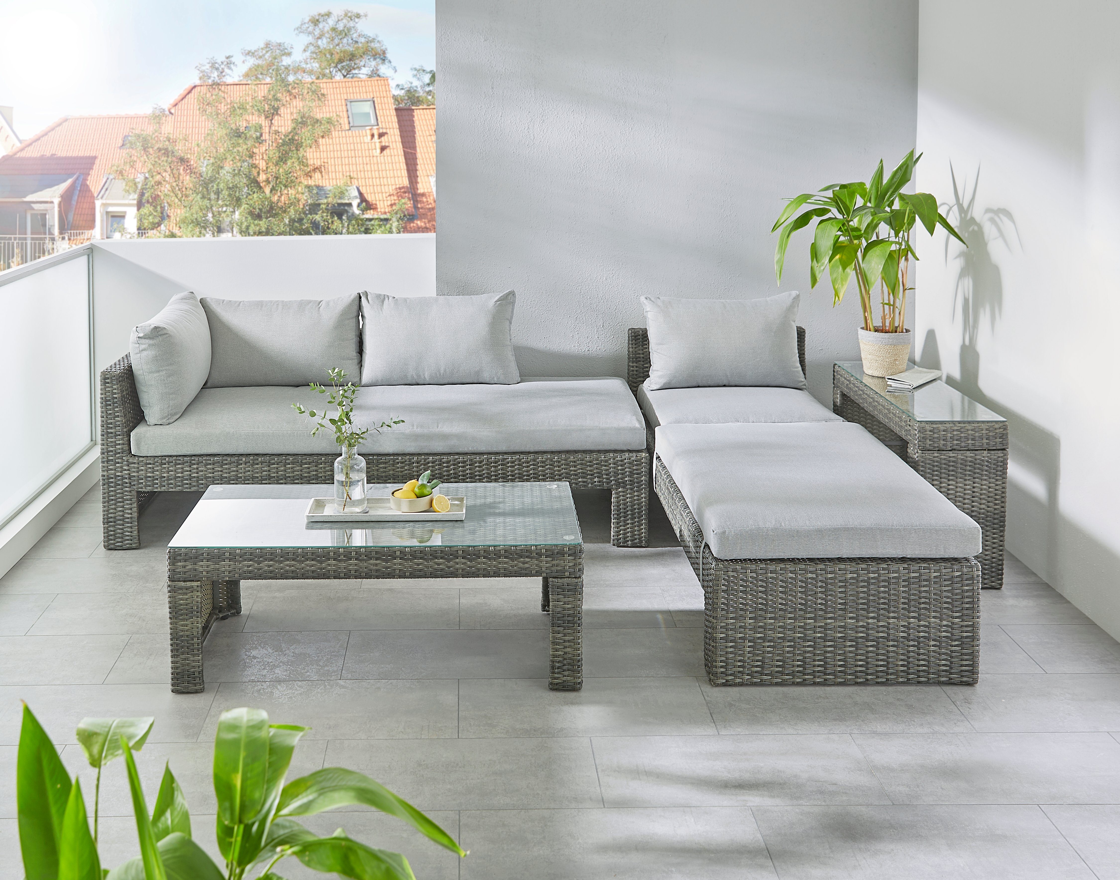 KONIFERA Gartenlounge-Set Parga, Kopfteil, verstellbares (Set, inkl. 2x Sofa, 4-tlg., Polyrattan), Auflagen 2x Stahl, Tisch