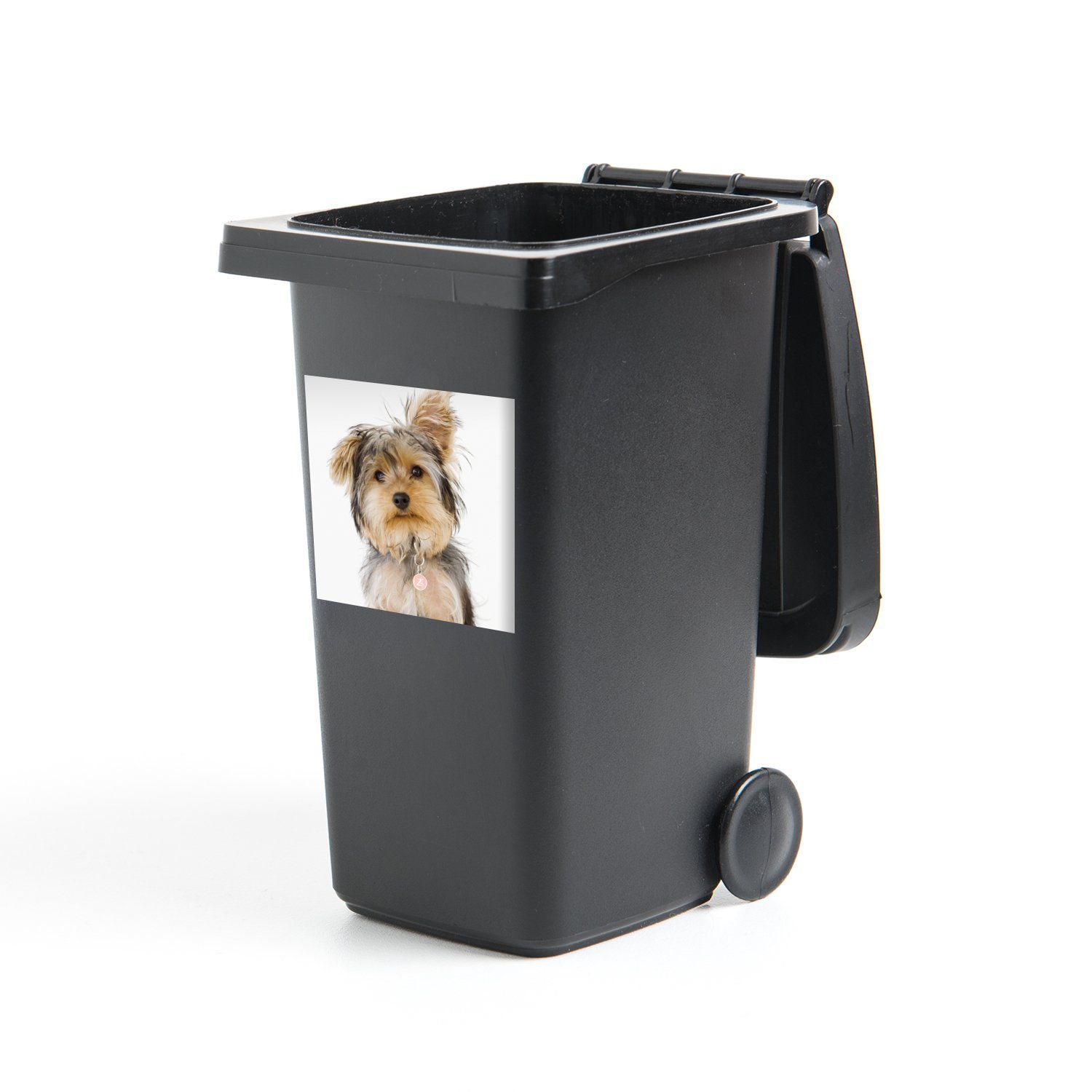 MuchoWow Wandsticker Porträt eines Yorkshire-Terriers (1 St), Mülleimer-aufkleber, Mülltonne, Sticker, Container, Abfalbehälter