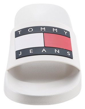 Tommy Jeans TOMMY JEANS POOL SLIDE ESS Badepantolette, Sommerschuh, Poolslides, Schlappen, mit plakativer Logoflag