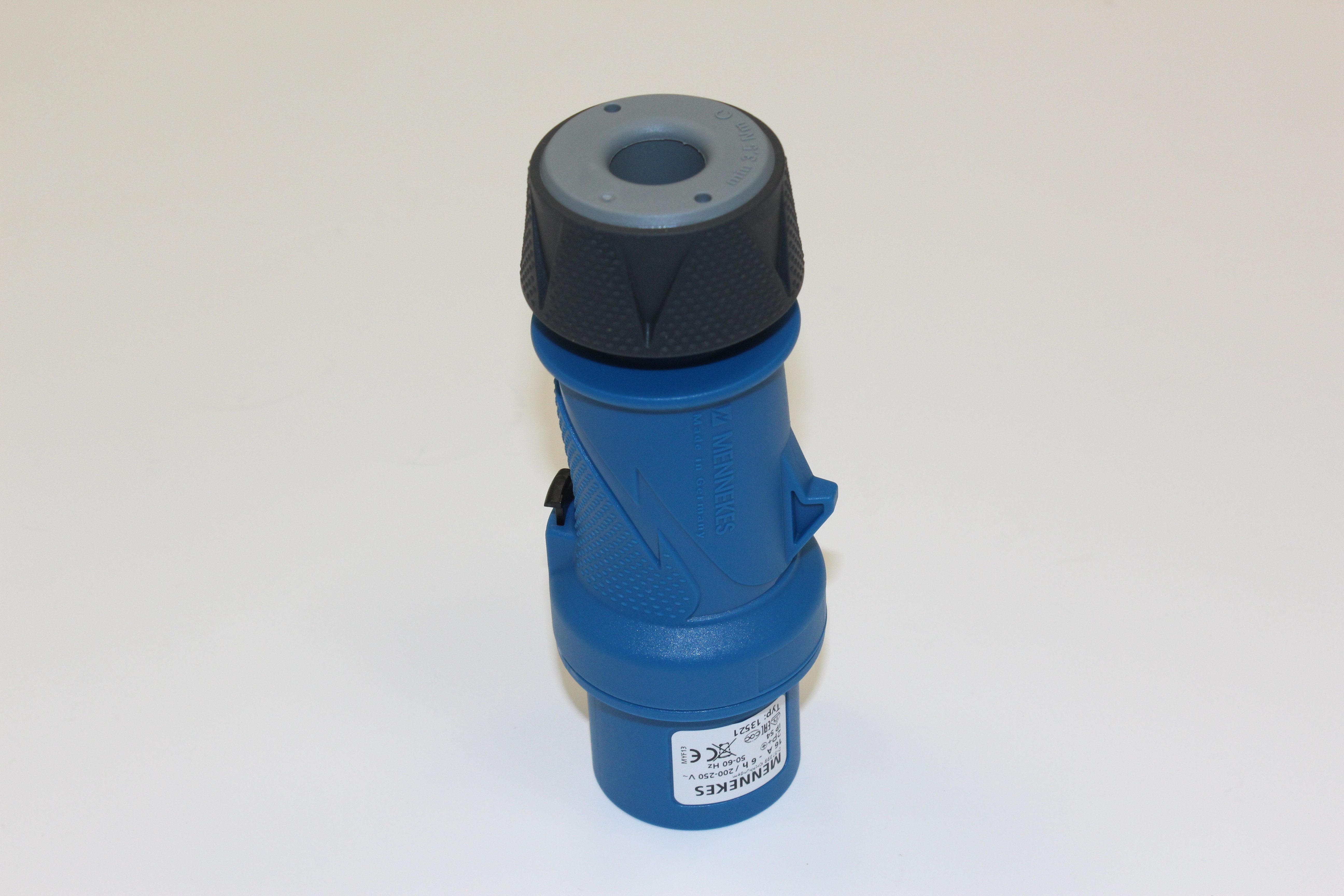 Mennekes CEE-Stecker CEE Stecker 13521 3p, 6h, 230V IP44