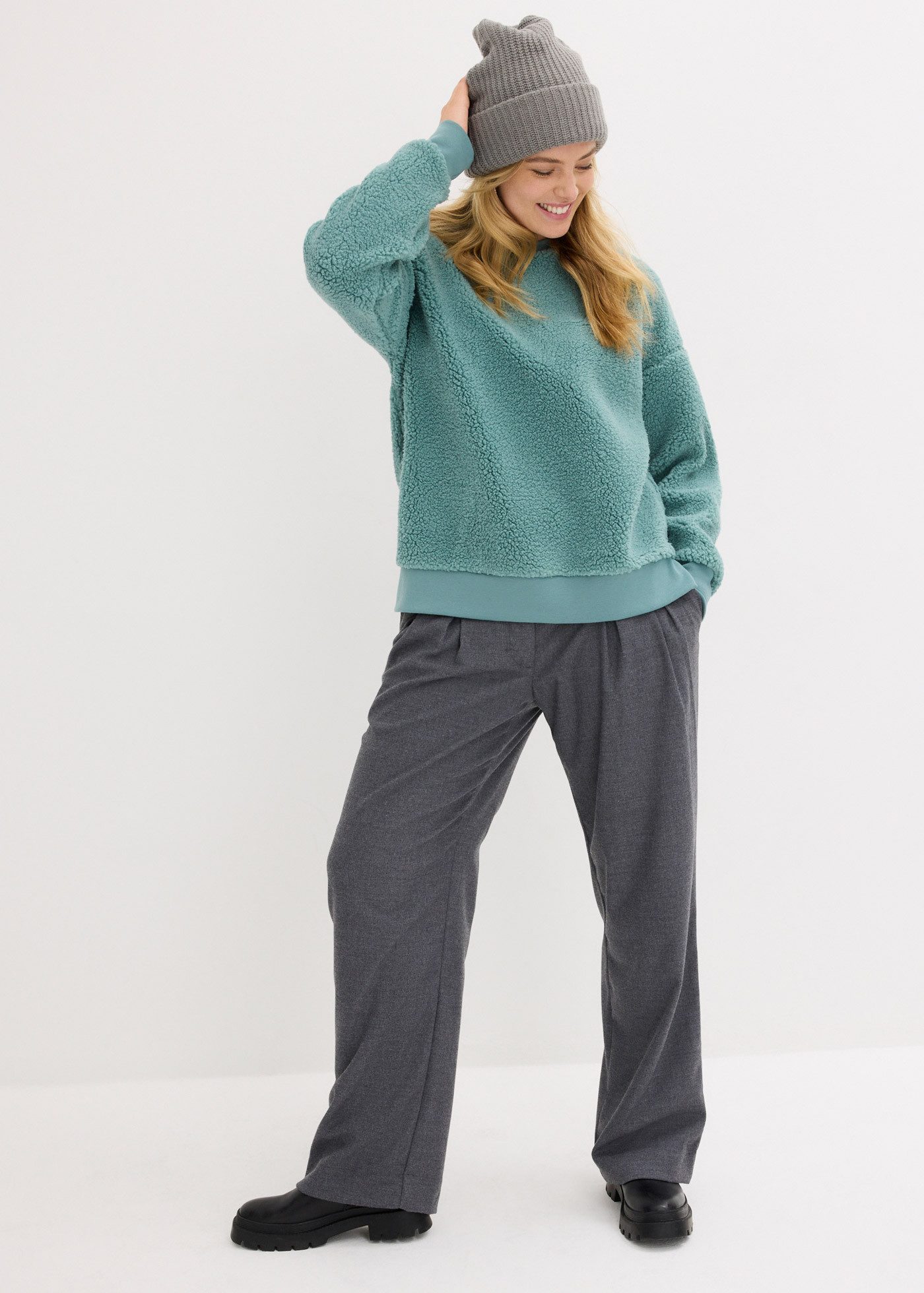 bonprix Fleecepullover Oversize-Passform, mit Teddy-Obermaterial, aus Polyester