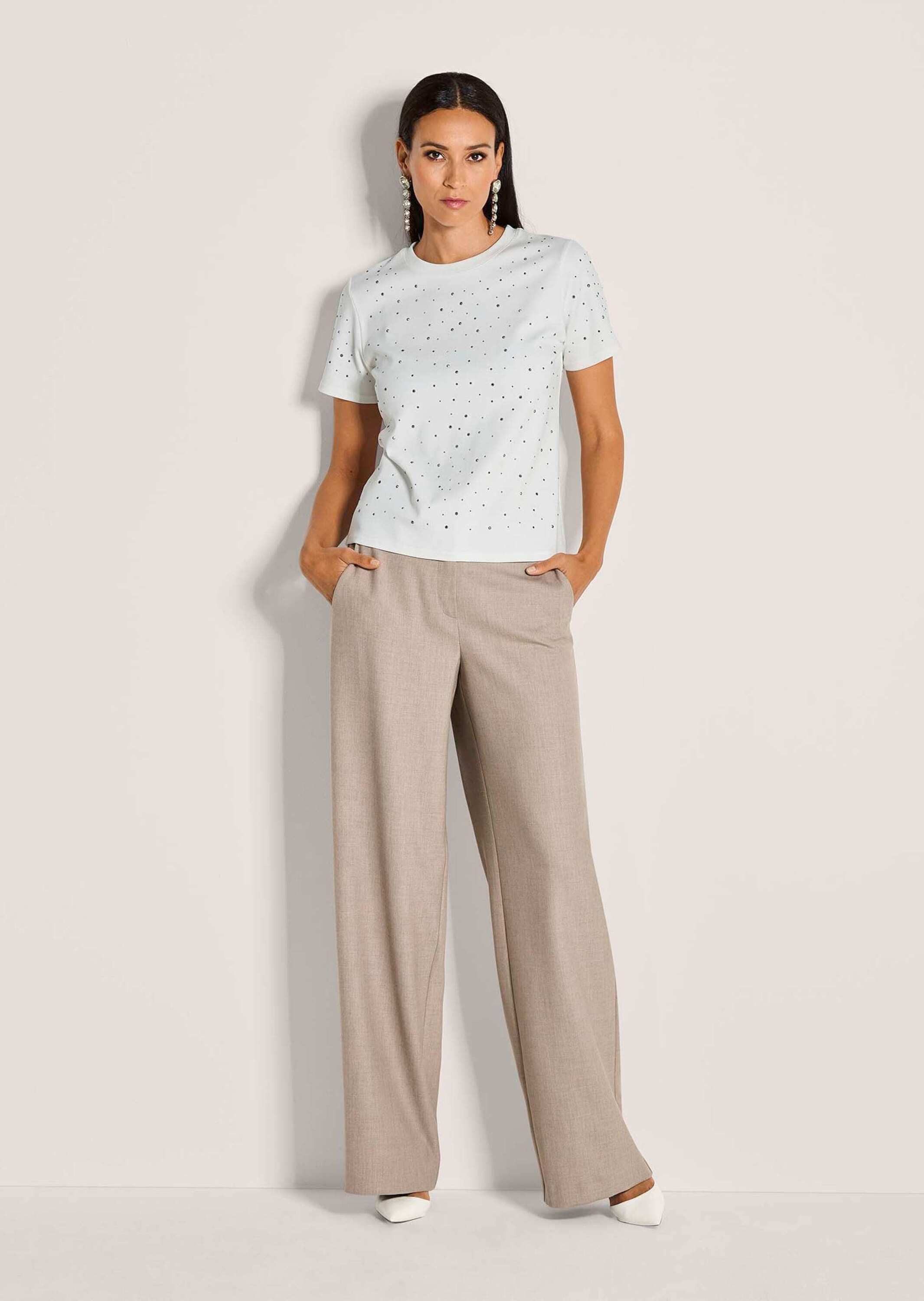 MADELEINE Kurzarmshirt Luxuriöses Shirt mit Strassakzenten günstig online kaufen