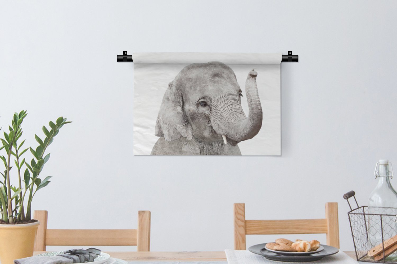 MuchoWow Wanddekoobjekt Elefant - Tiere Grau - Schlafzimmer, Kleid, Natur, Wandbehang, für - Wanddeko Wohnzimmer, Kinderzimmer
