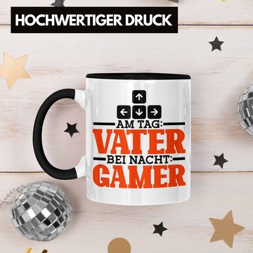 Trendation Tasse Tasse Vatertag "Am Tag Vater Bei Nacht Gamer" Lustiges Geschenk für Ga