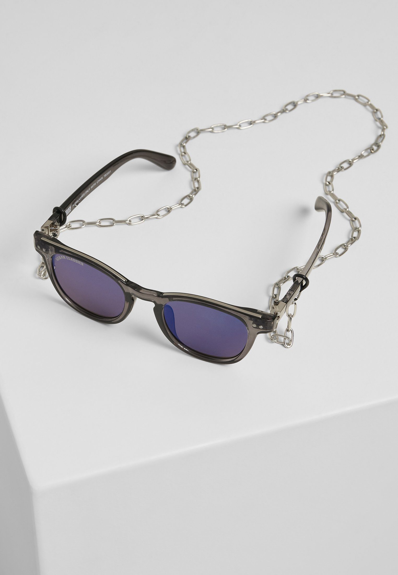 URBAN CLASSICS Sonnenbrille Unisex Italy with chain grey/silver/silver Sunglasses