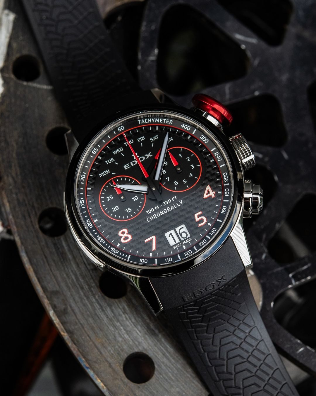 Schweizer Uhr EDOX Chronorally Chronograph 45mm