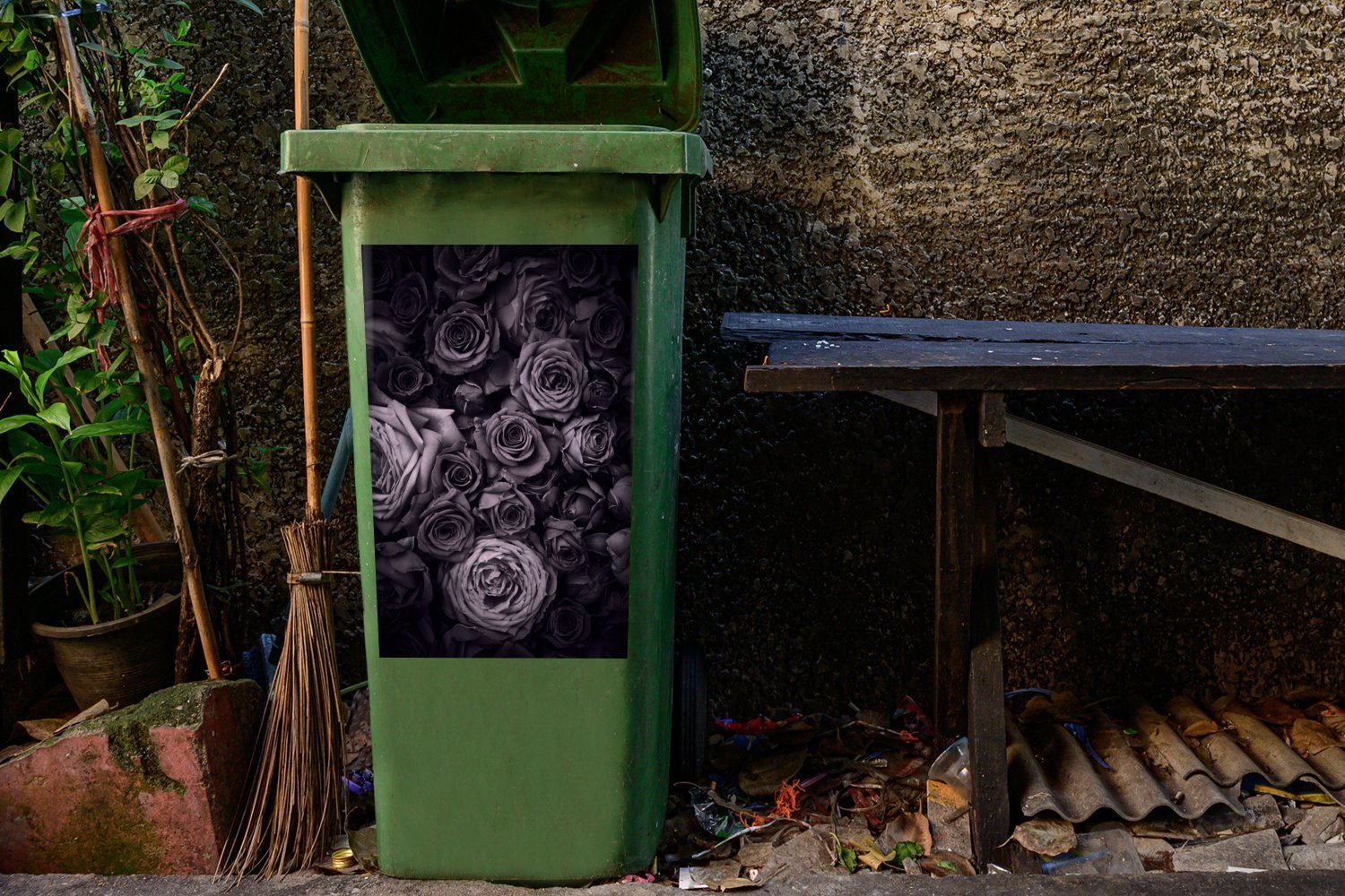 Mülleimer-aufkleber, Rosen - Container, Wandsticker Lila (1 Vintage Mülltonne, MuchoWow St), - Sticker, Abfalbehälter