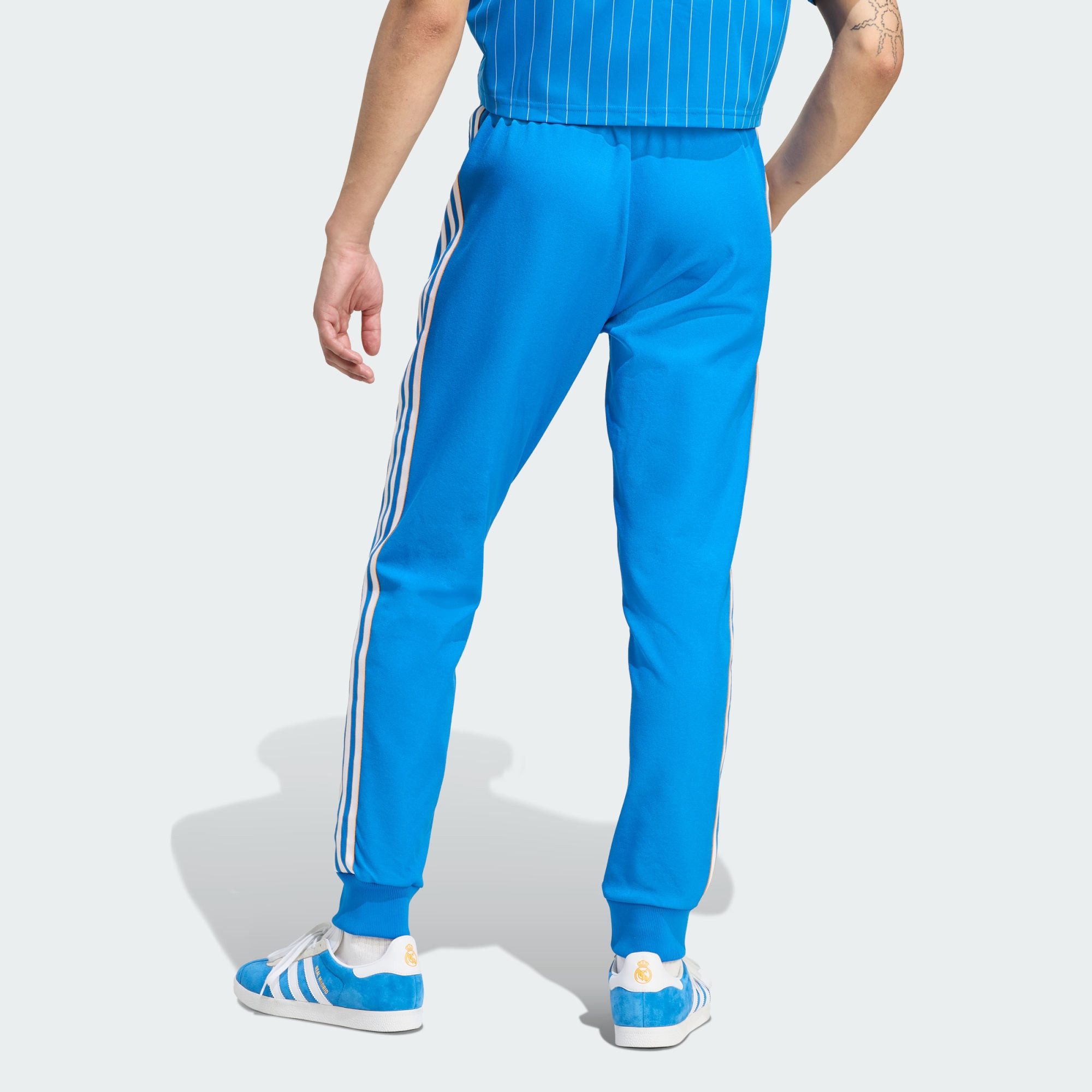 adidas Originals Sweatpants REAL MADRID TERRACE ICONS TRAININGSHOSE (1-tlg) günstig online kaufen