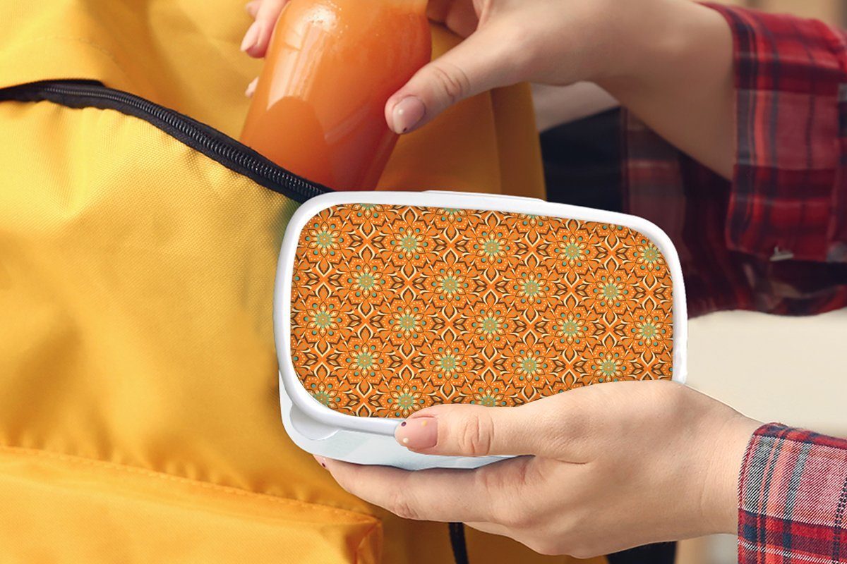 Design Kunststoff, für - MuchoWow Bohème Mandala Orange Erwachsene, (2-tlg), - Mädchen - - Brotbox weiß und für und Kinder Lunchbox Brotdose, Vintage, Jungs