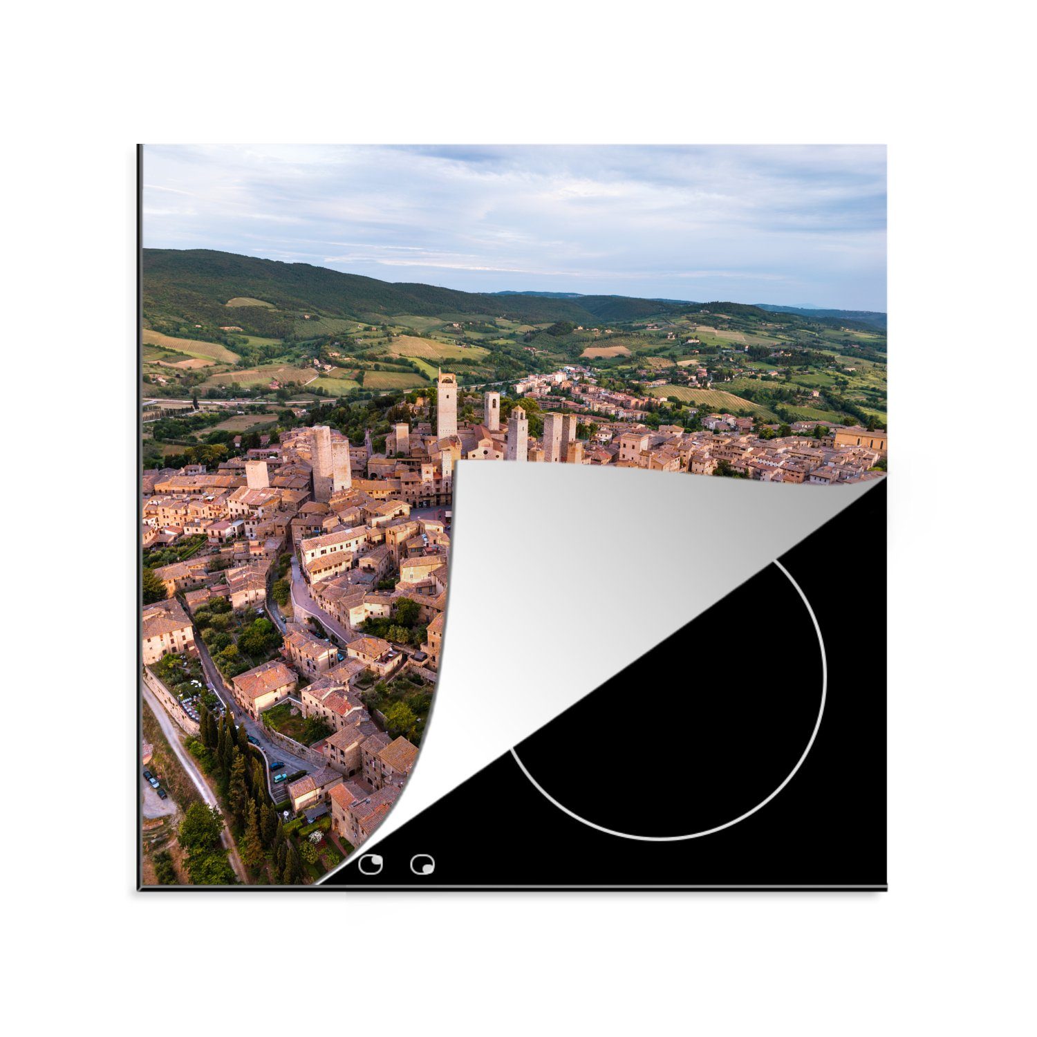 MuchoWow Herdblende-/Abdeckplatte Luftaufnahme der toskanischen Stadt San Gimignano in Italien, Vinyl, (1 tlg), 78x78 cm, Ceranfeldabdeckung, Arbeitsplatte für küche