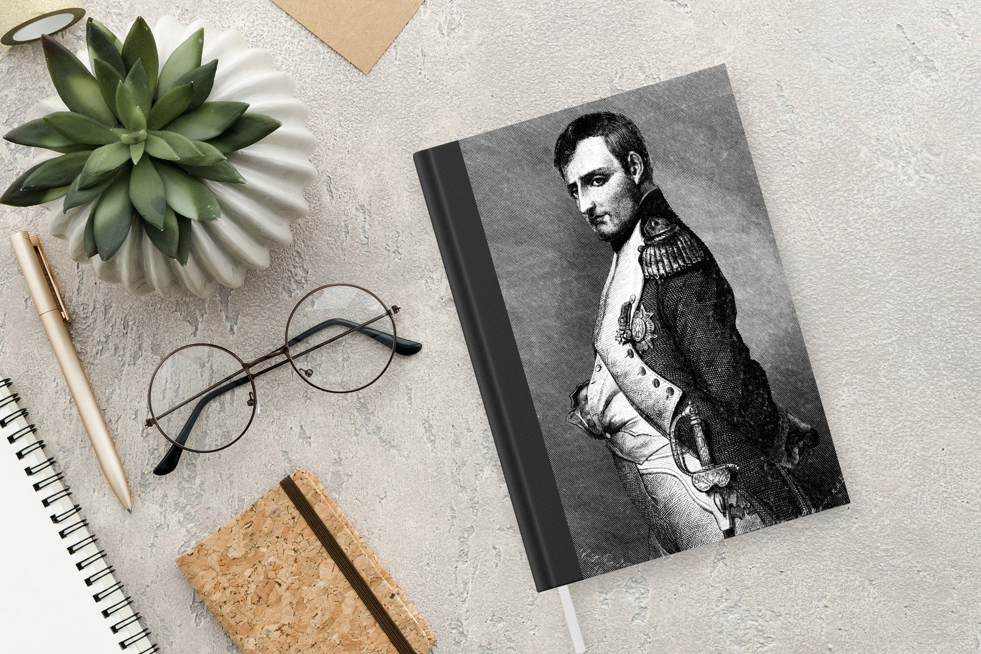 Bonaparte Tagebuch, Haltung, 98 A5, stolzer Schwarz-Weiß-Illustration MuchoWow Seiten, in von Haushaltsbuch Napoleon Journal, Merkzettel, Notizheft, Notizbuch