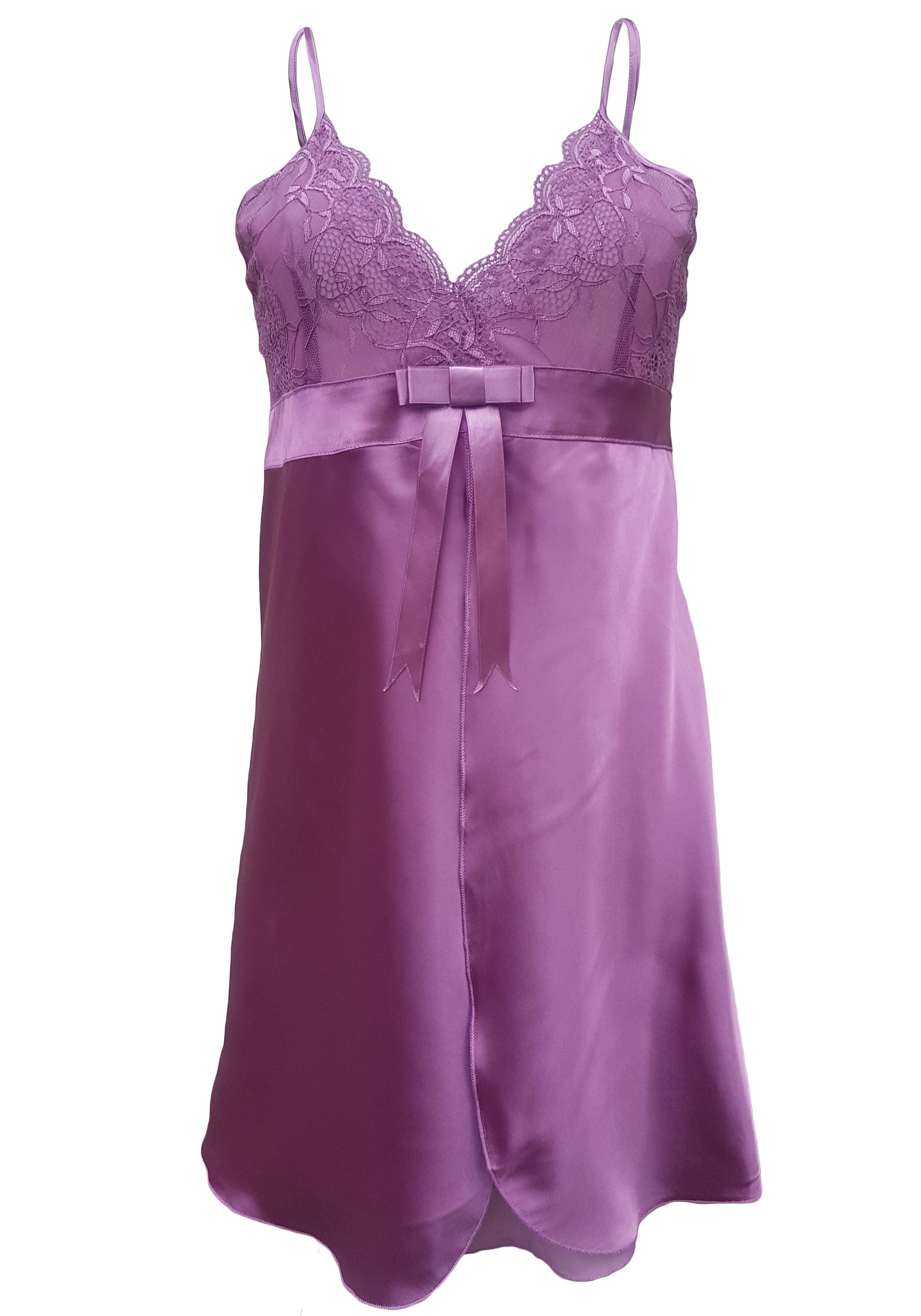 Family Trends Negligé mit seidig-umschmeichelndem Design