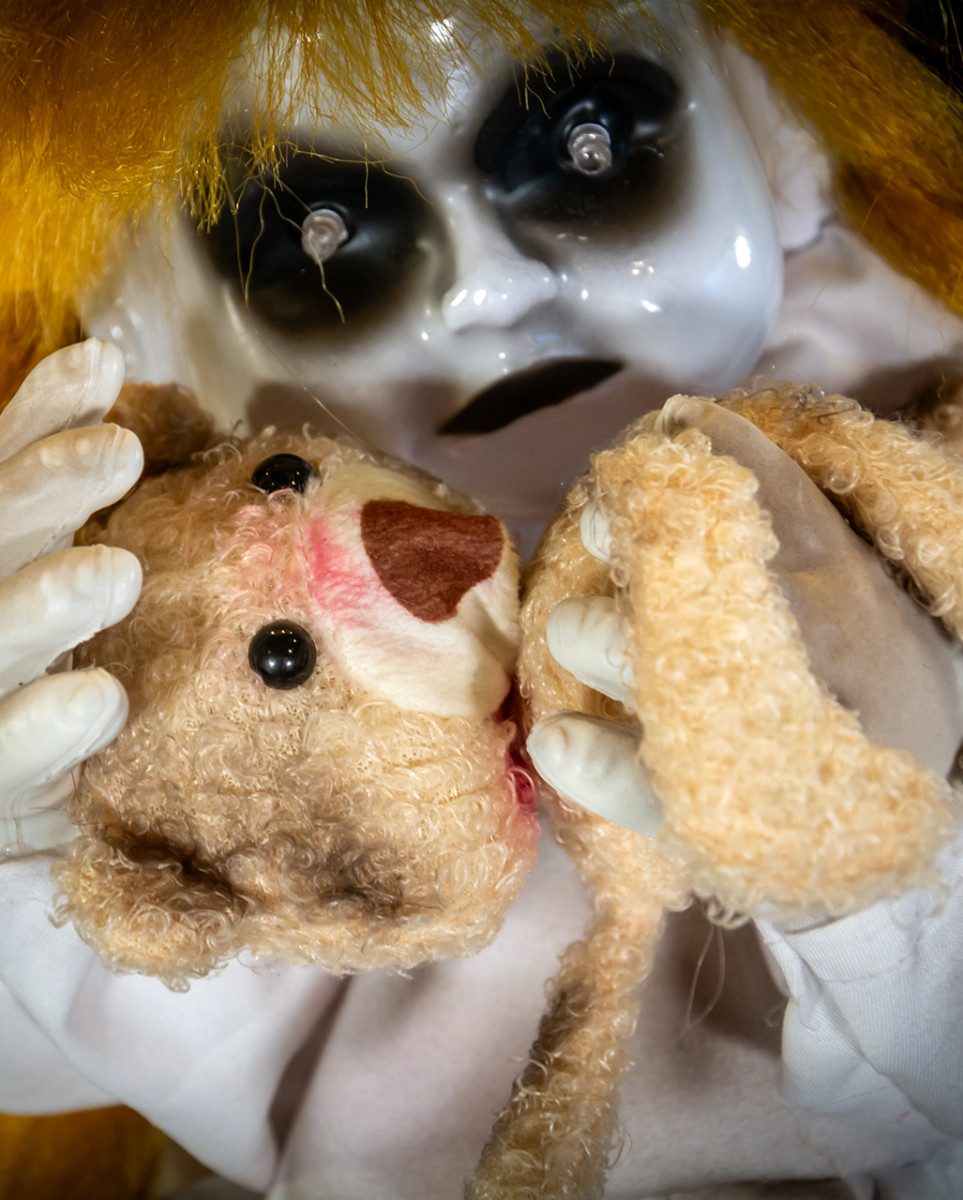 Horror-Shop Dekoobjekt Teddybear Killing Sally - The Undead Haunting Doll