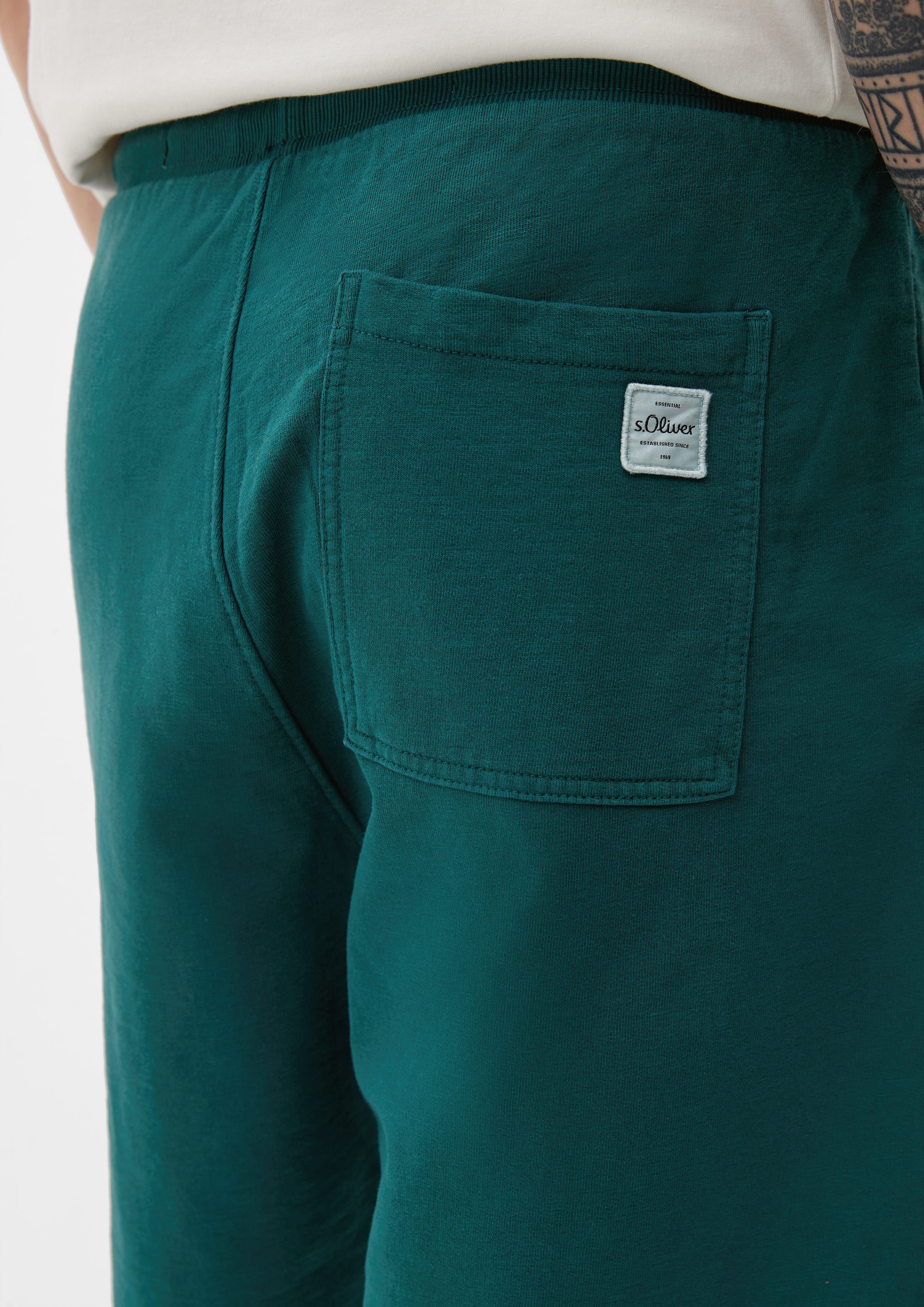 Bermudas Garment Sweatpants Relaxed: s.Oliver mit Label-Patch Elastikbund tannengrün Durchzugkordel, Dye,