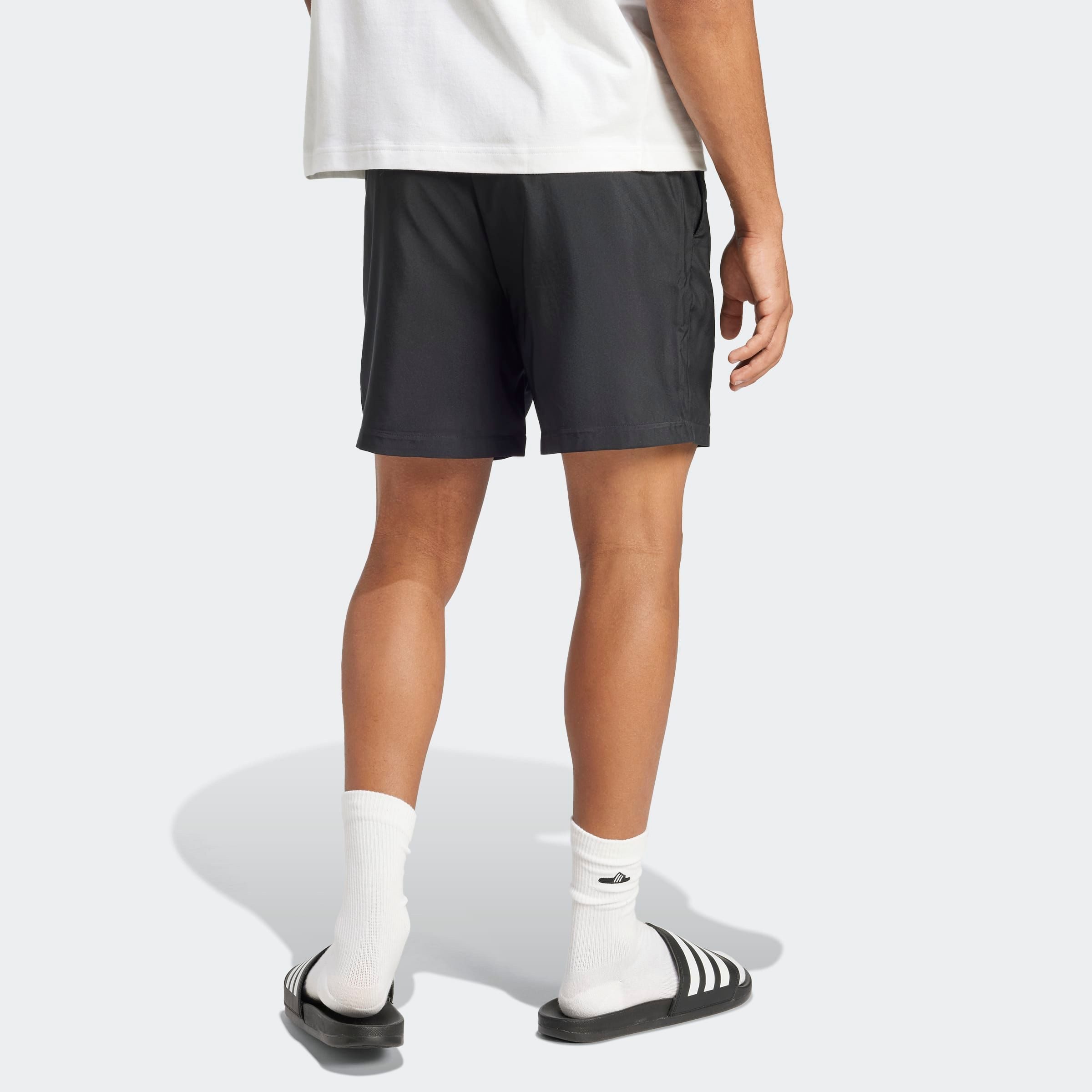 adidas Sportswear Shorts ESSENTIALS SMALL LOGO CHELSEA