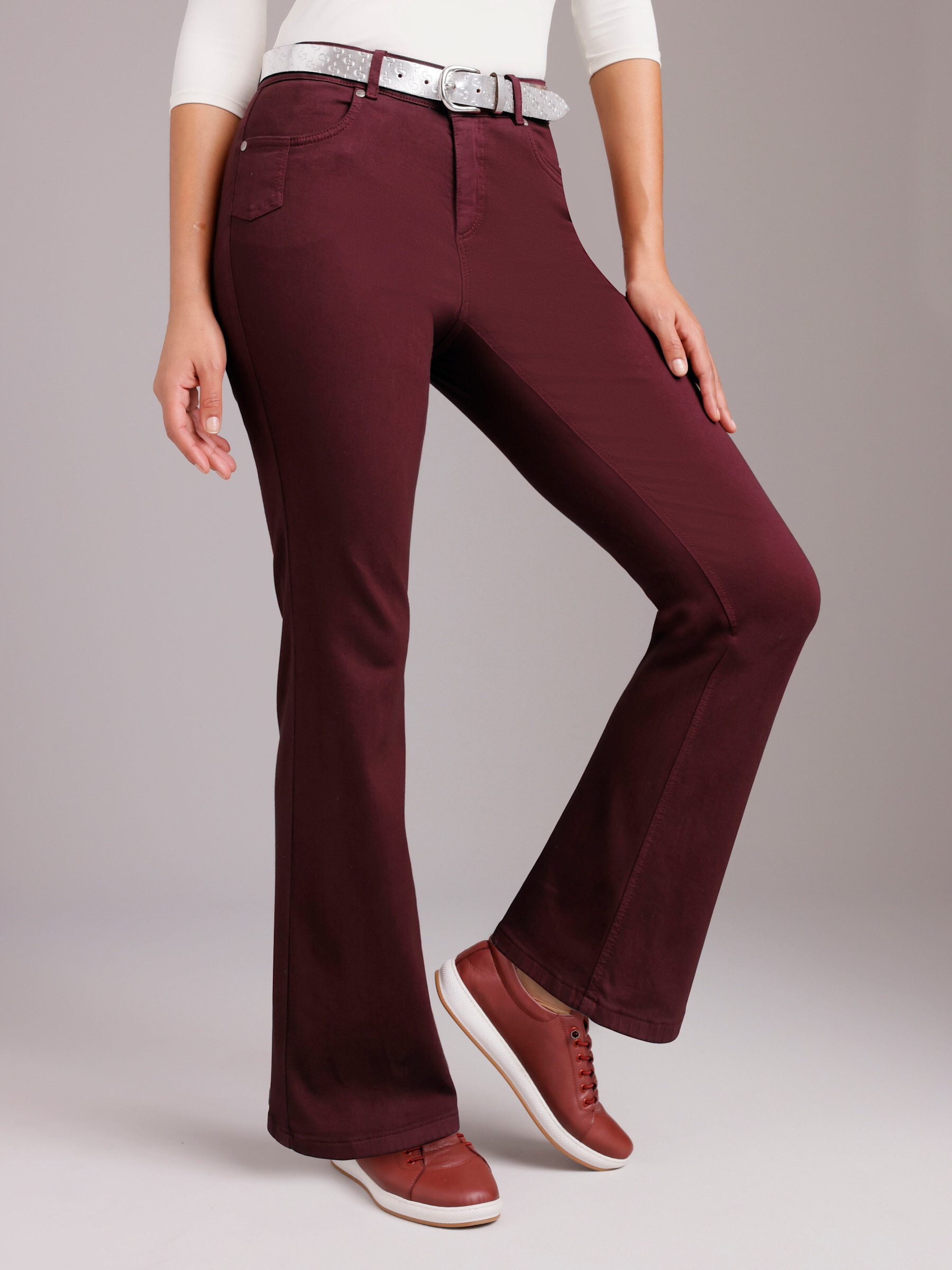 ascari Bequeme Jeans Edel-Jeans leicht vertieft