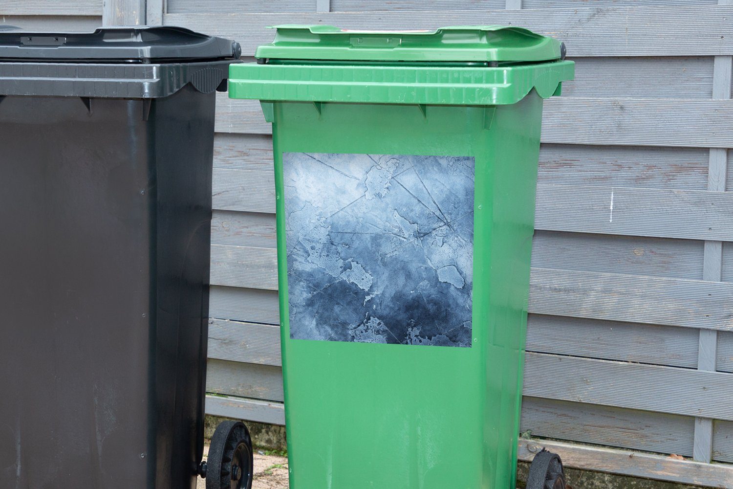 Container, St), Mülltonne, Steine (1 - MuchoWow Wandsticker Abfalbehälter Sticker, - Mülleimer-aufkleber, Schiefer Retro